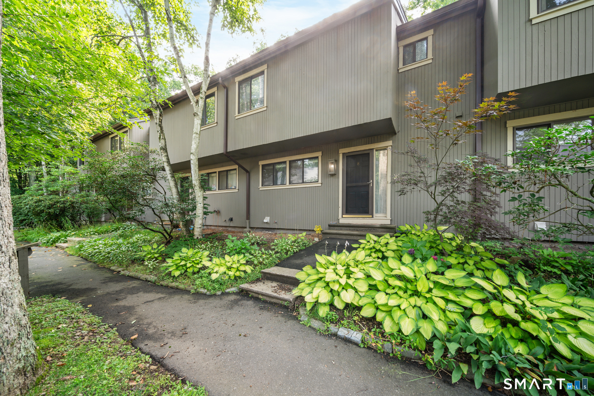 8 Woods 8 Way Property Photo 2