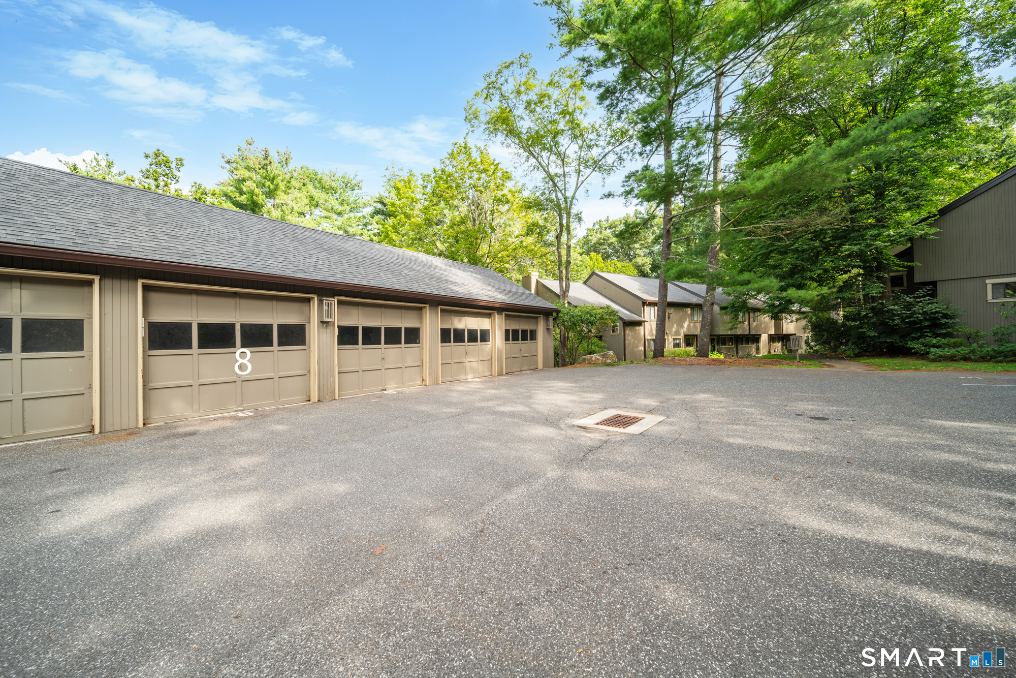 8 Woods 8 Way Property Photo 33
