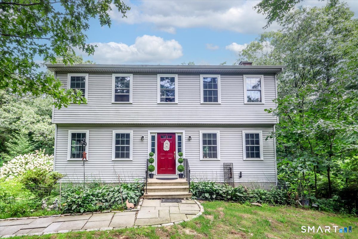 323 Upper Grassy Hill Road Property Photo 1