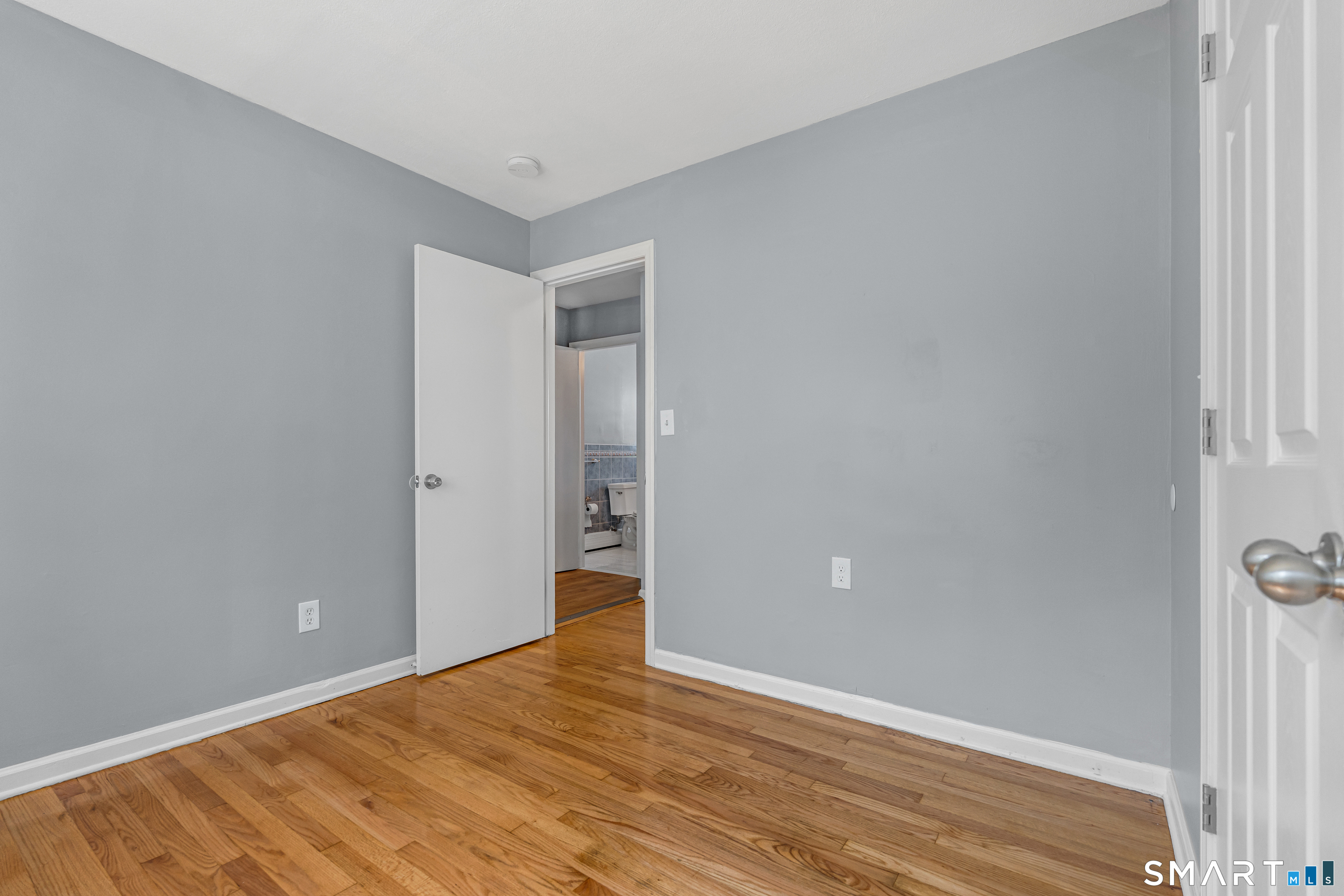 509 Westfield Avenue Property Photo 9