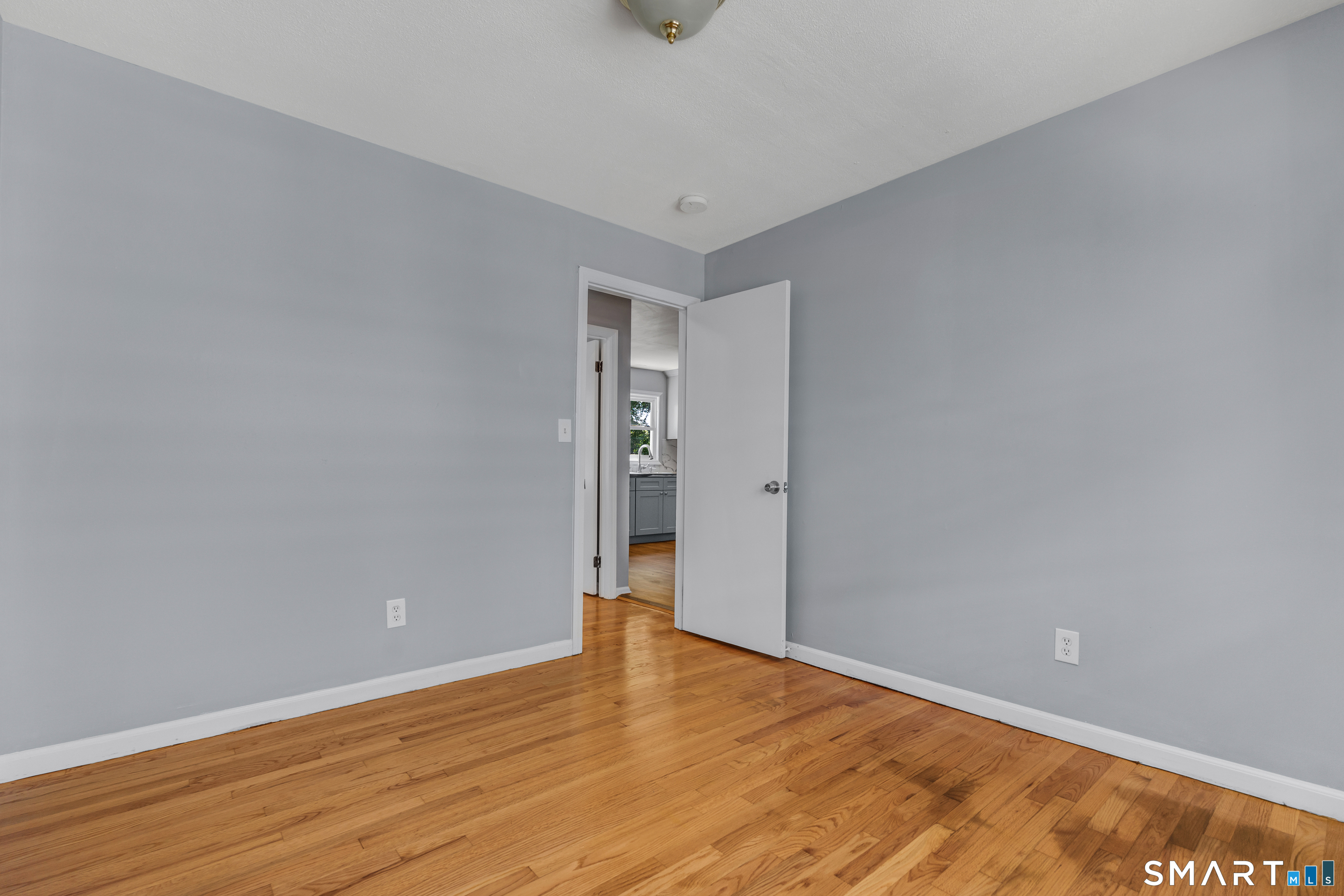 509 Westfield Avenue Property Photo 14