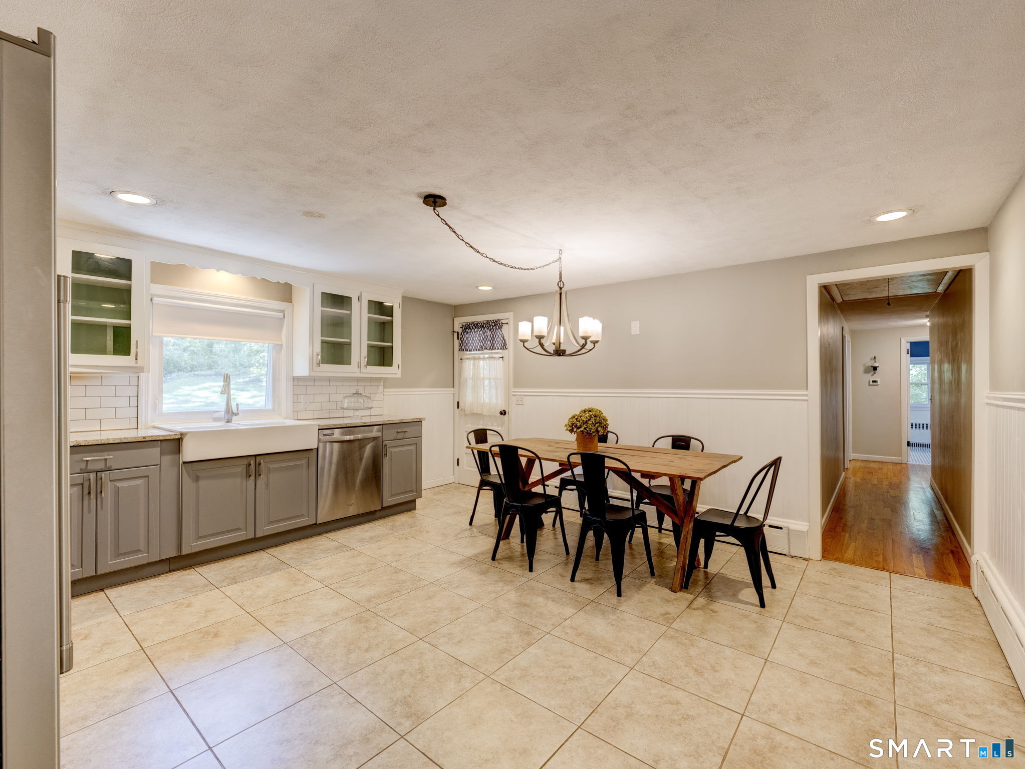 1029 Hopewell Road Property Photo 7