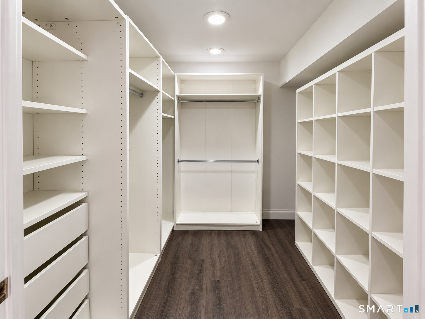 240 Wardwell 19 Street Property Photo 18