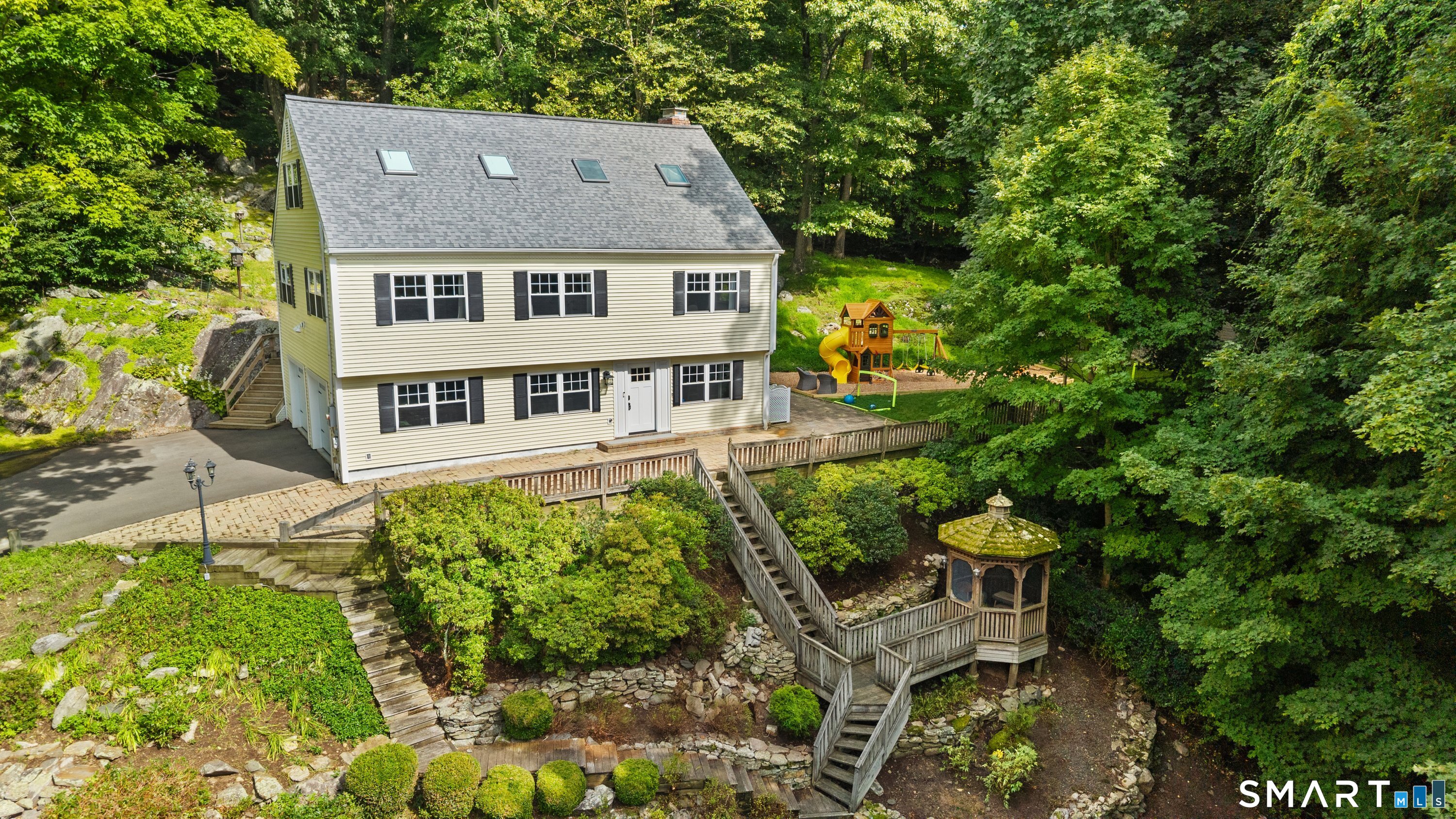 56 Whippoorwill Road Property Photo 3