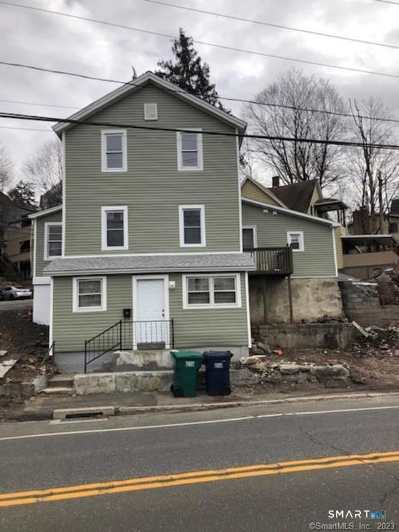 8 Main South Street Property Photo 1