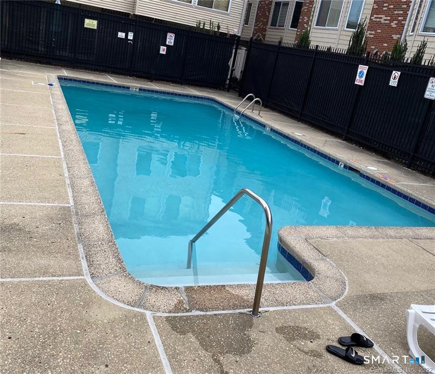 1611 Washington 302 Boulevard Property Photo 1