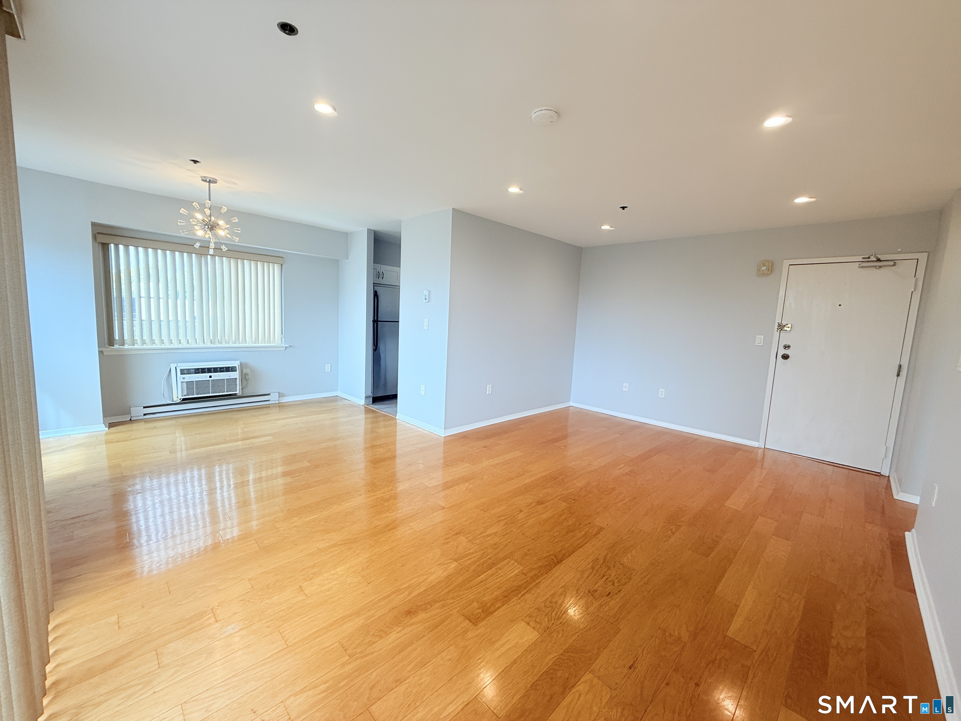 1611 Washington 302 Boulevard Property Photo 5
