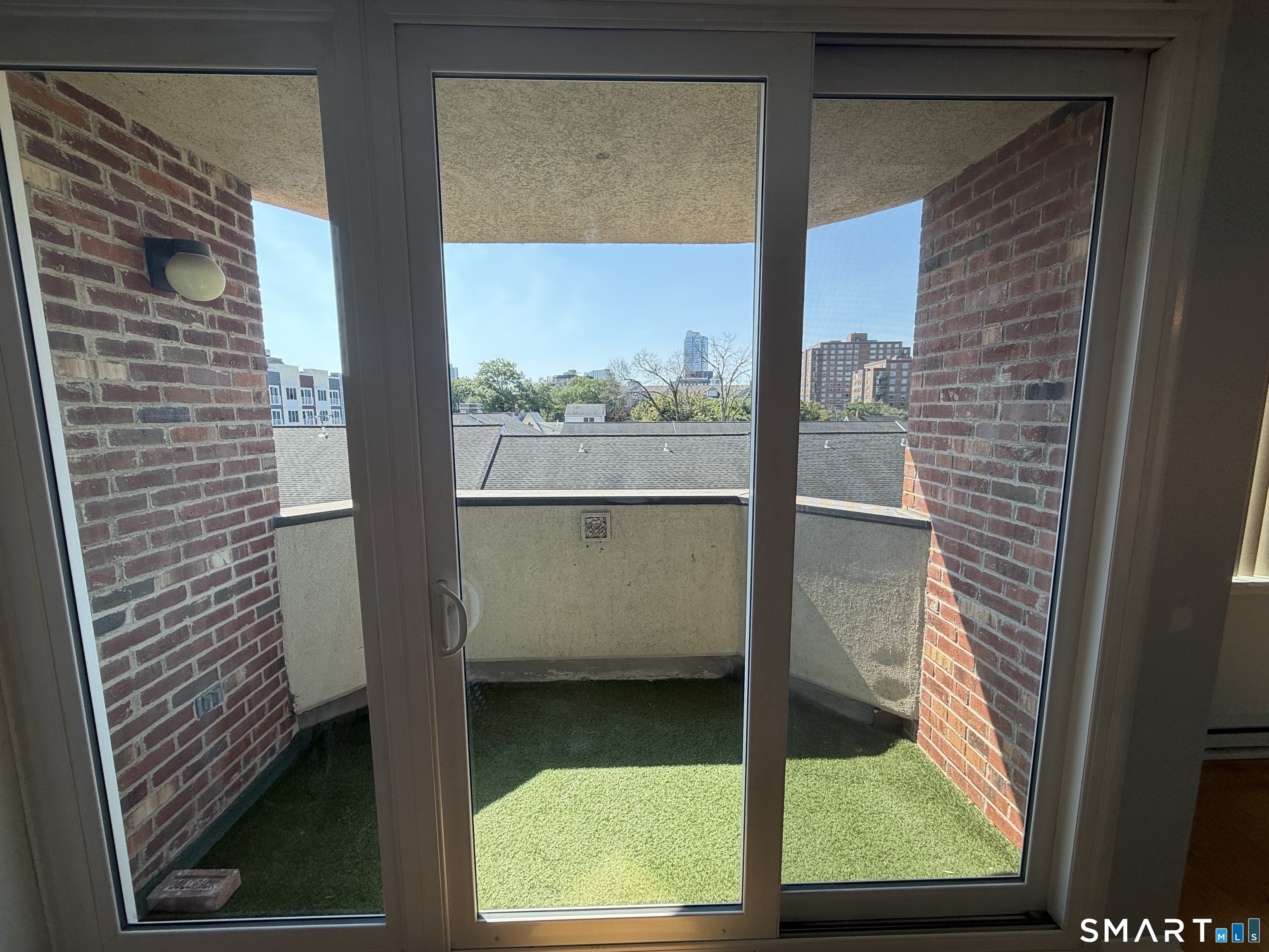 1611 Washington 302 Boulevard Property Photo 7