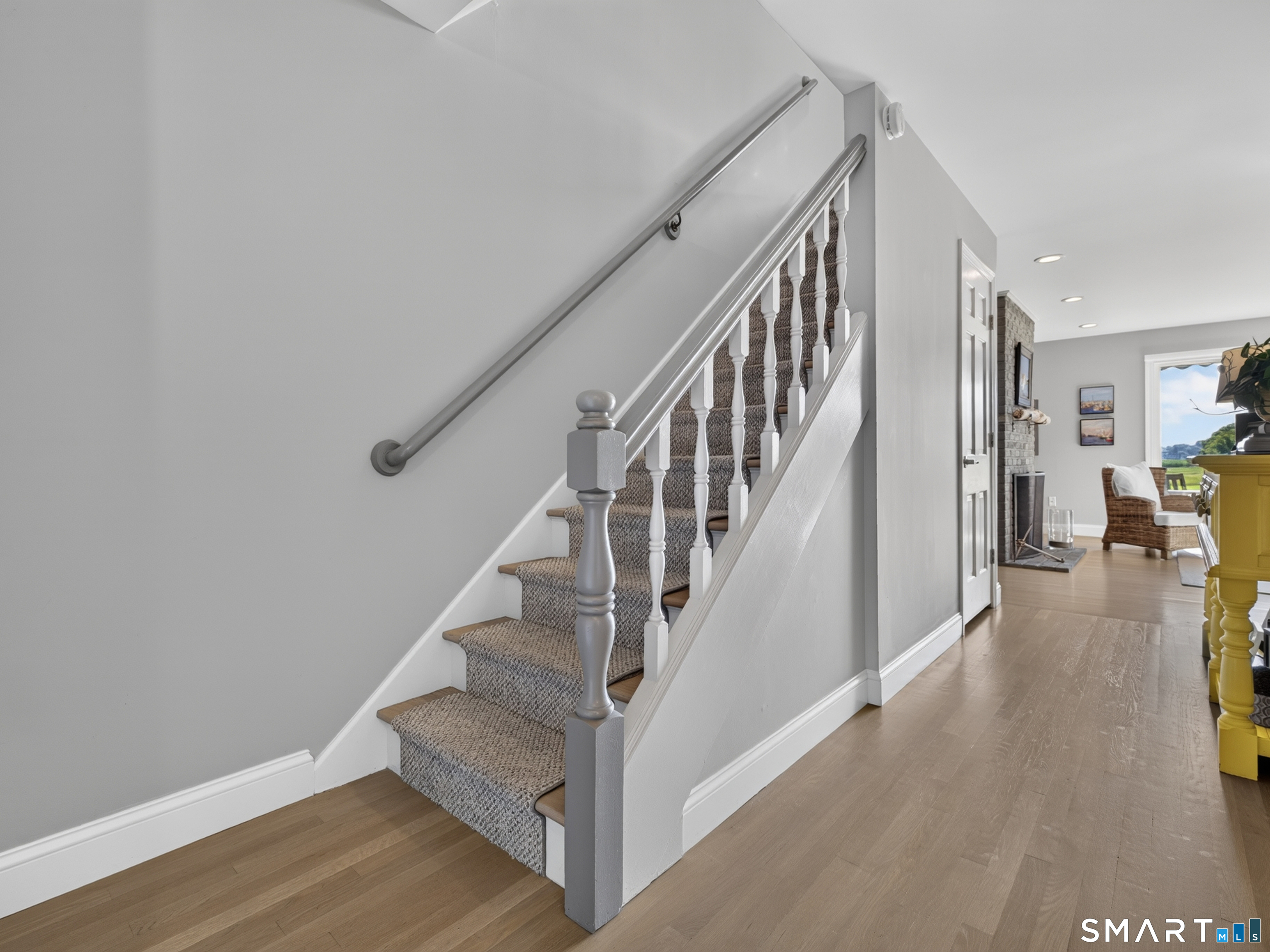 100 Dudley F30 Avenue Property Photo 6
