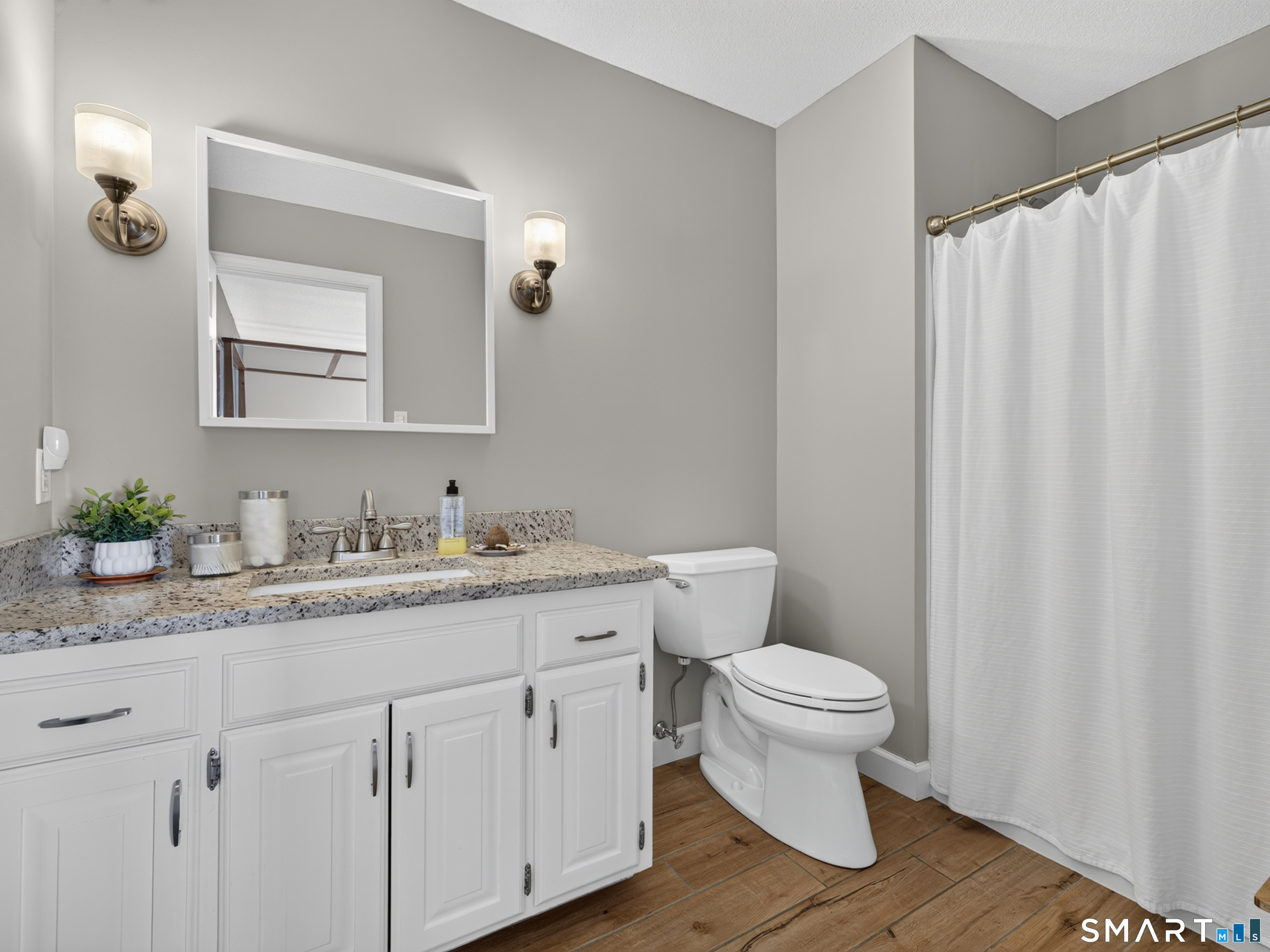 100 Dudley F30 Avenue Property Photo 25