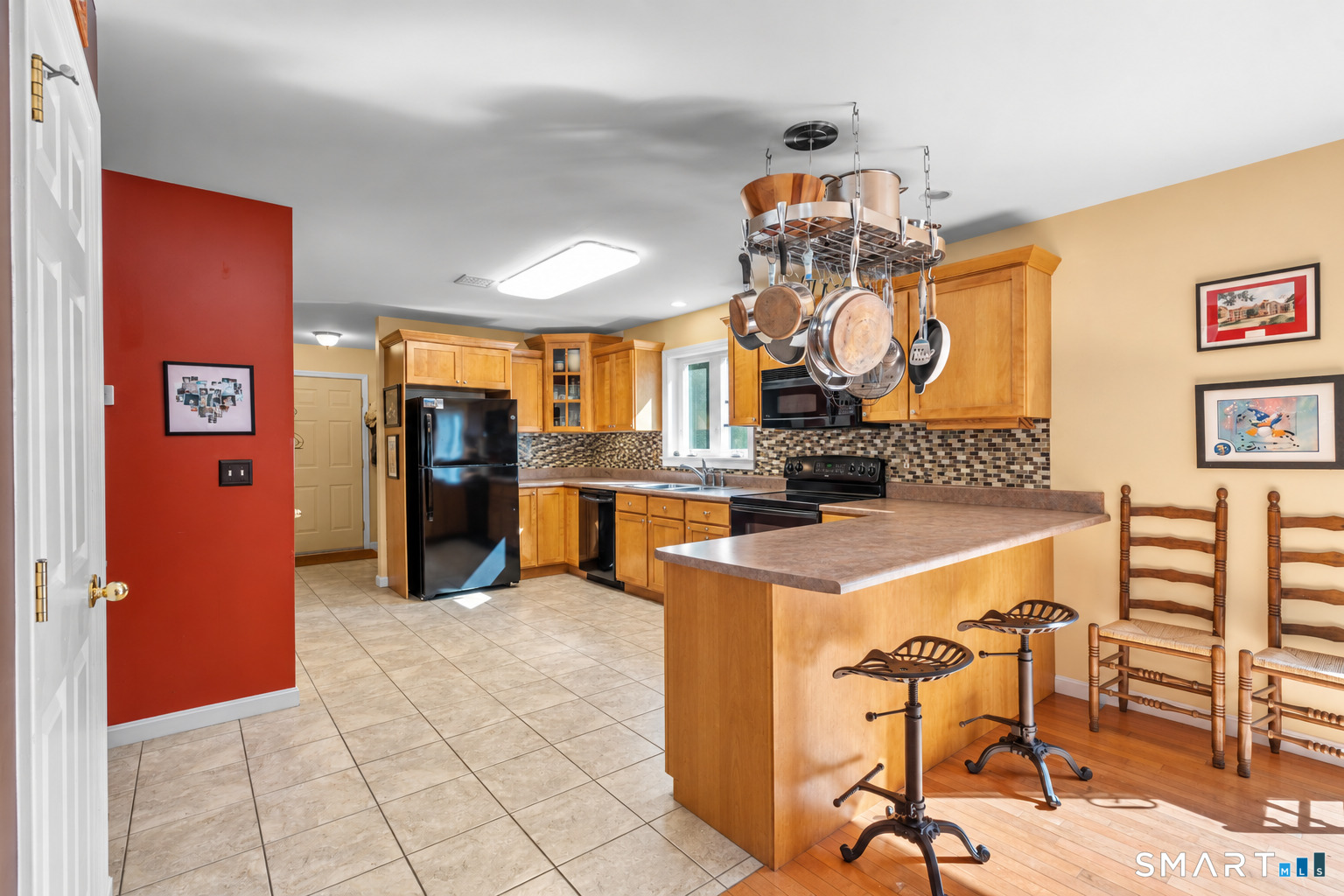 69 Pautipaug Hill Road Property Photo 12