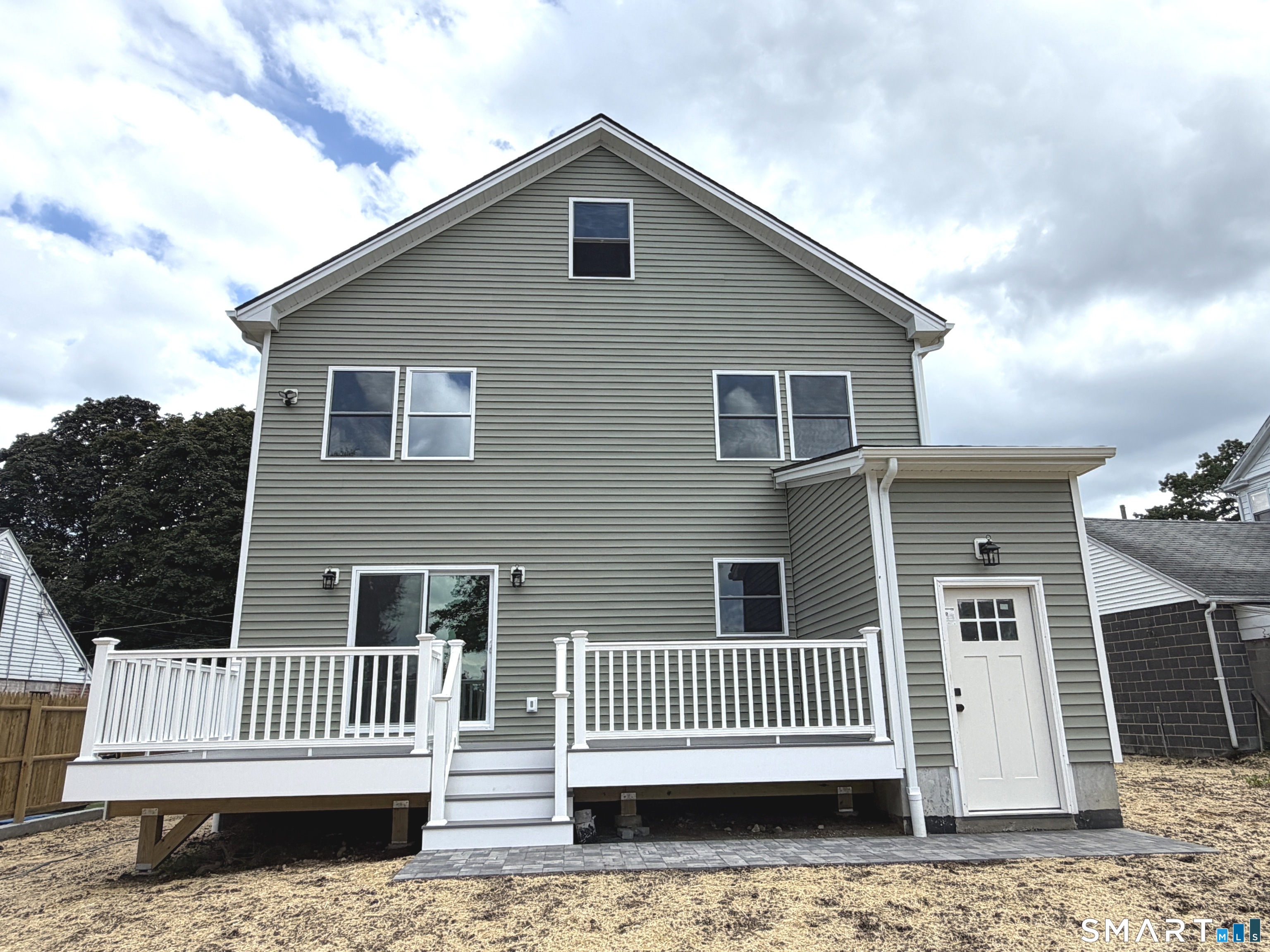 17 Dracut Avenue Property Photo 5