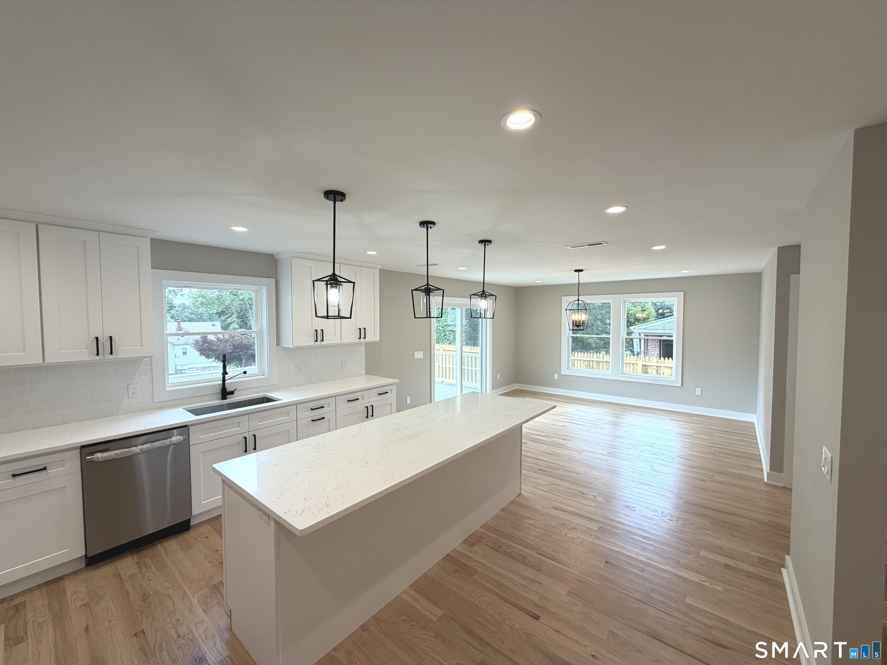 17 Dracut Avenue Property Photo 13