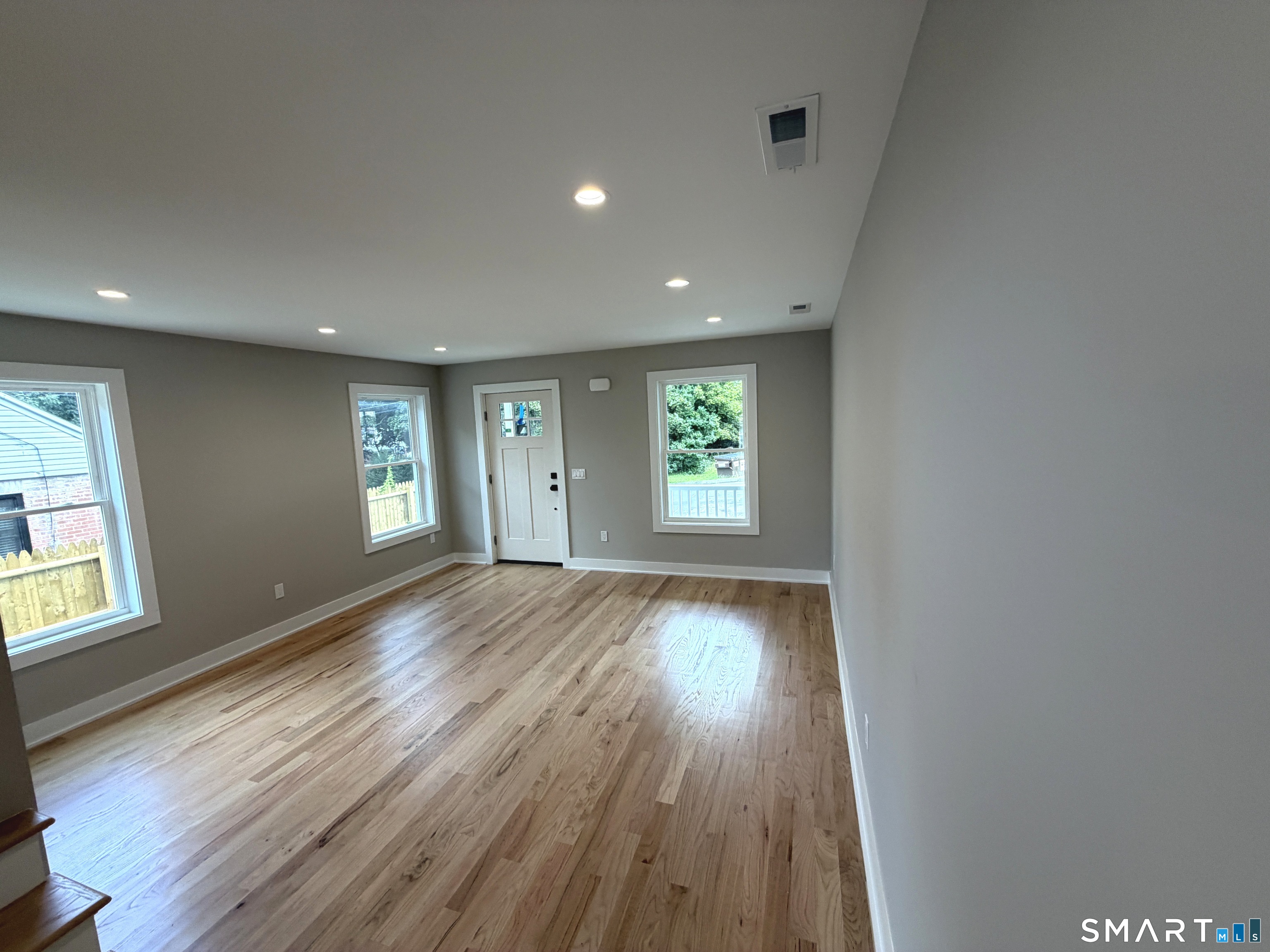 17 Dracut Avenue Property Photo 15