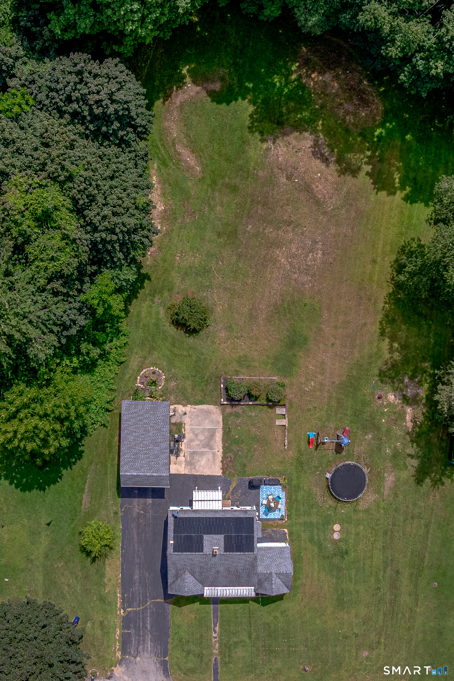 9 Buckingham Road Property Photo 5