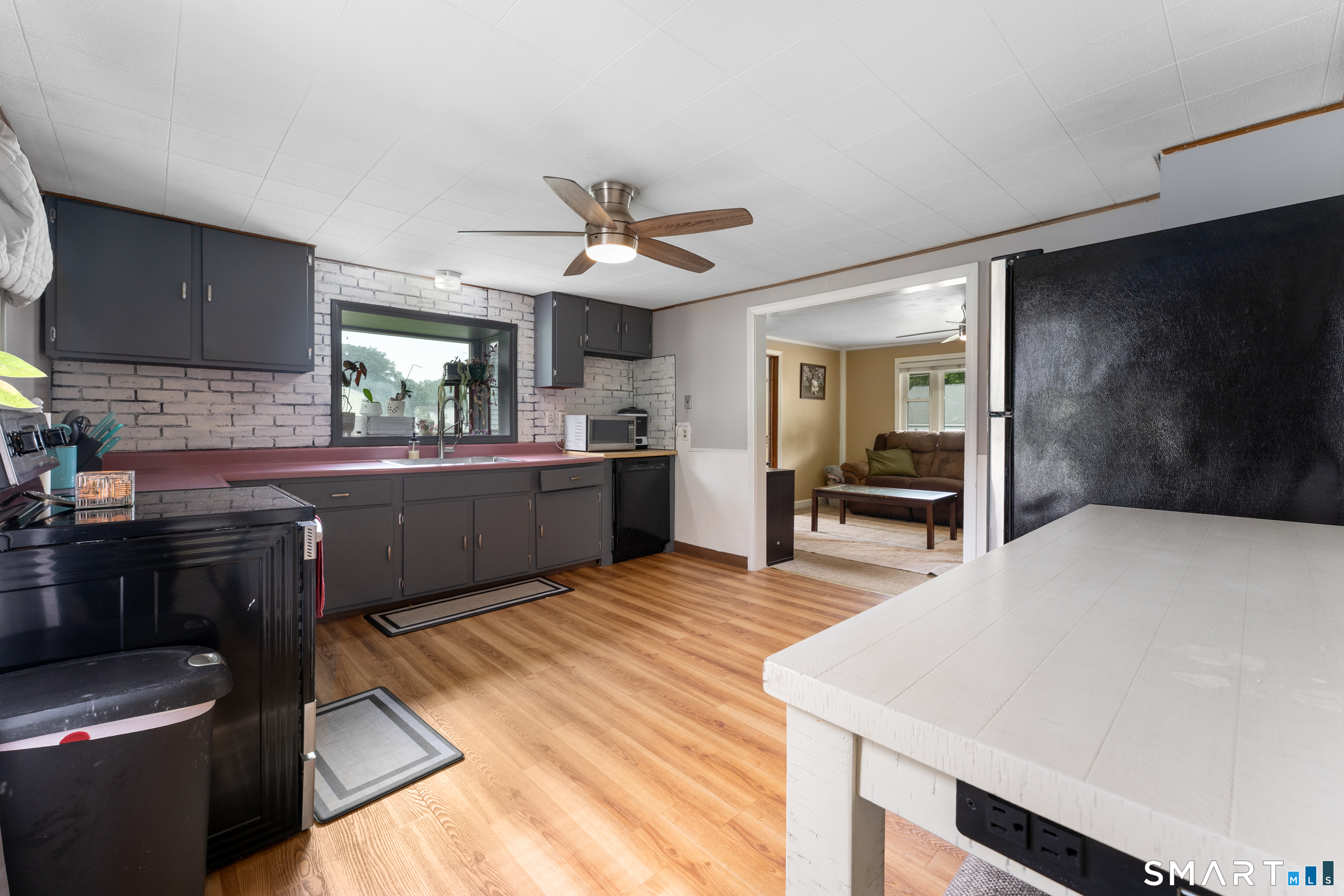 9 Buckingham Road Property Photo 11