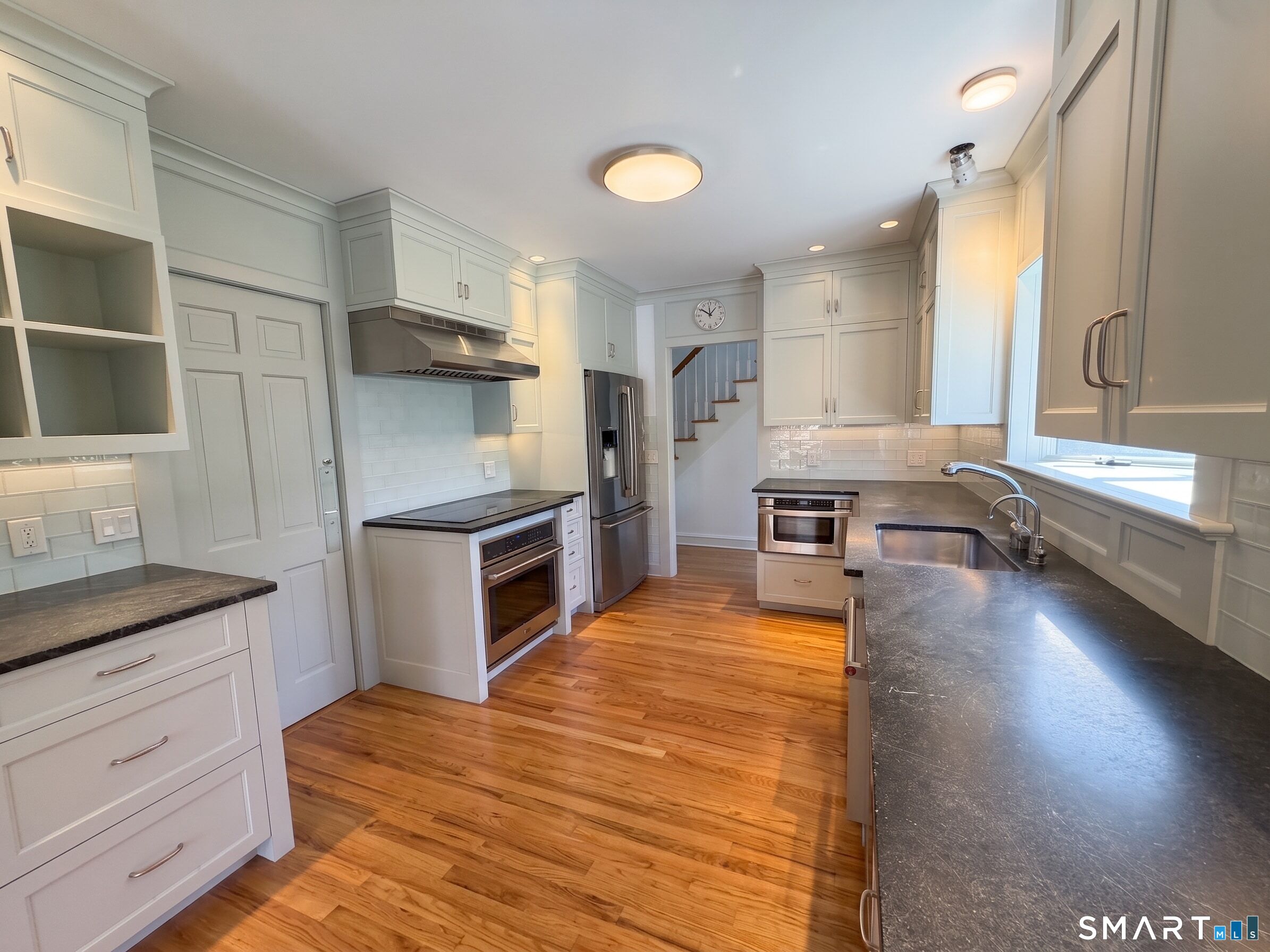 17 Seaview Avenue Property Photo 8