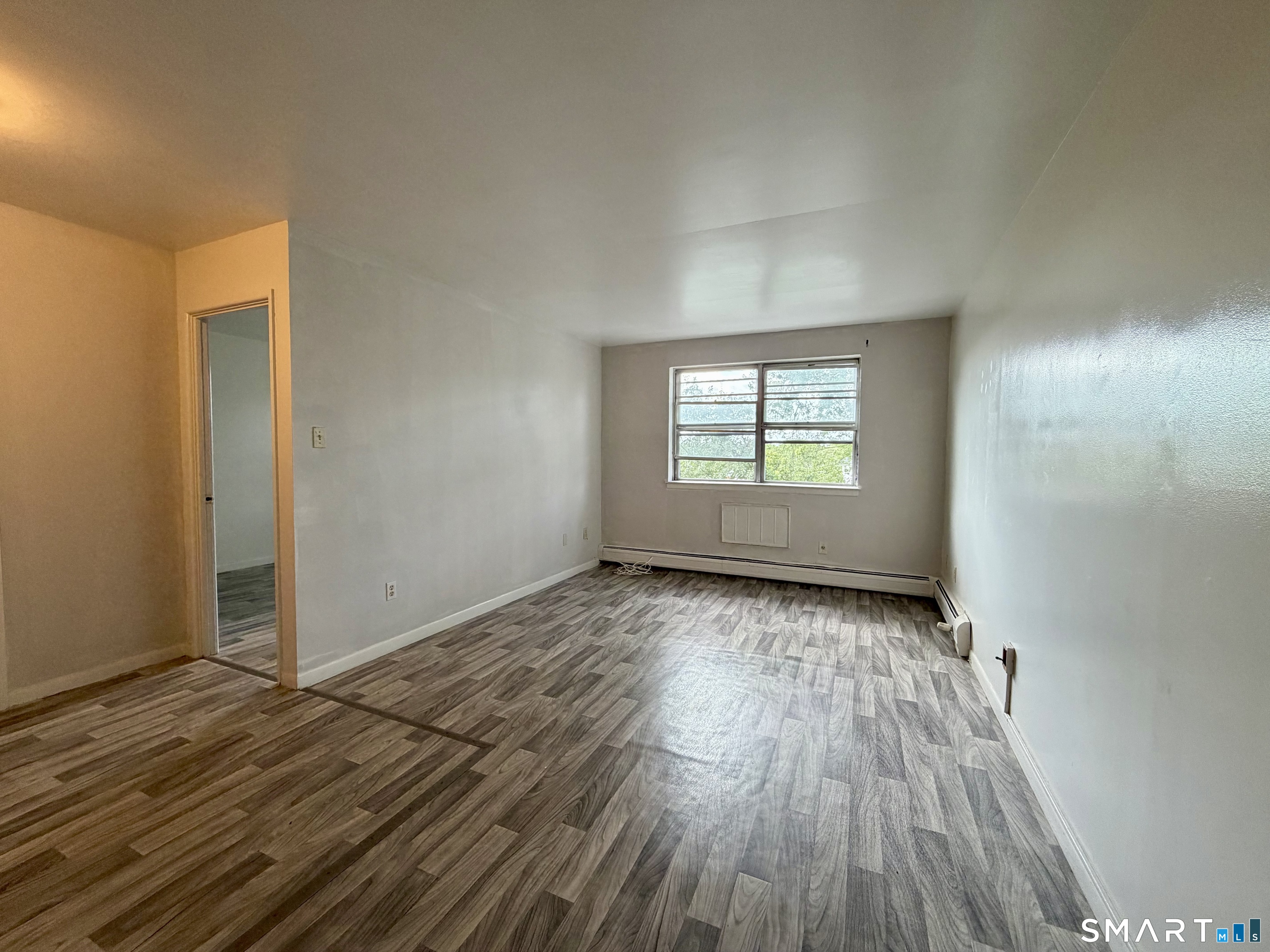 85-87 Union C5 Avenue Property Photo 3