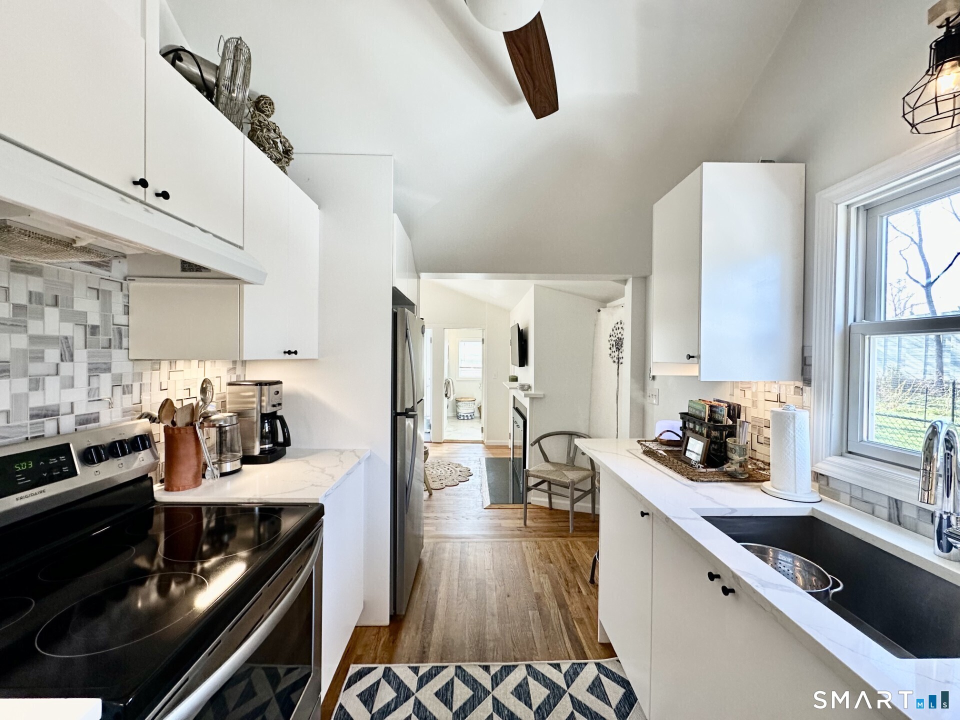 53 Maple Street Property Photo 10