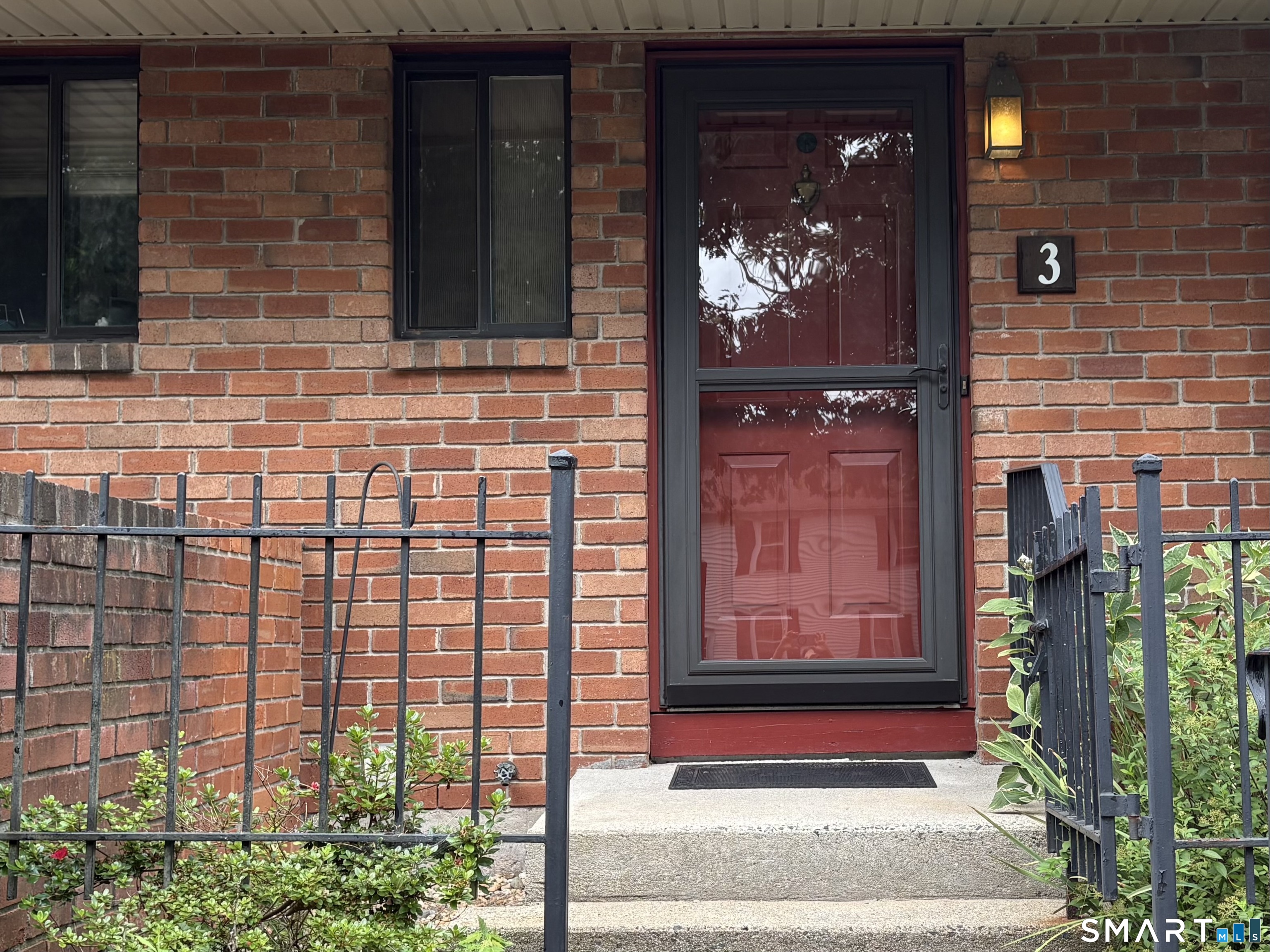 3 Danforth 3 Lane Property Photo 1