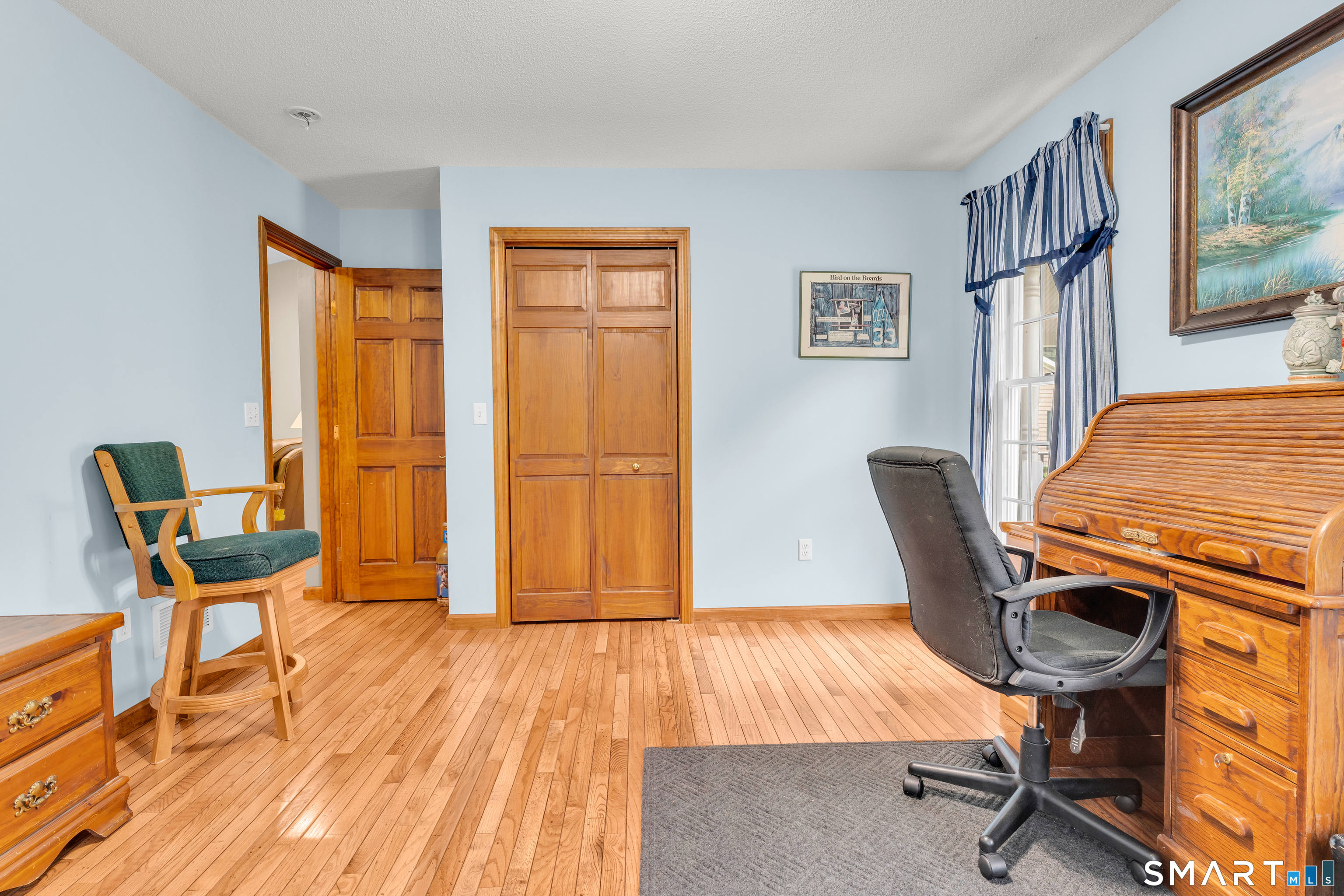 14 Oak Street Property Photo 27