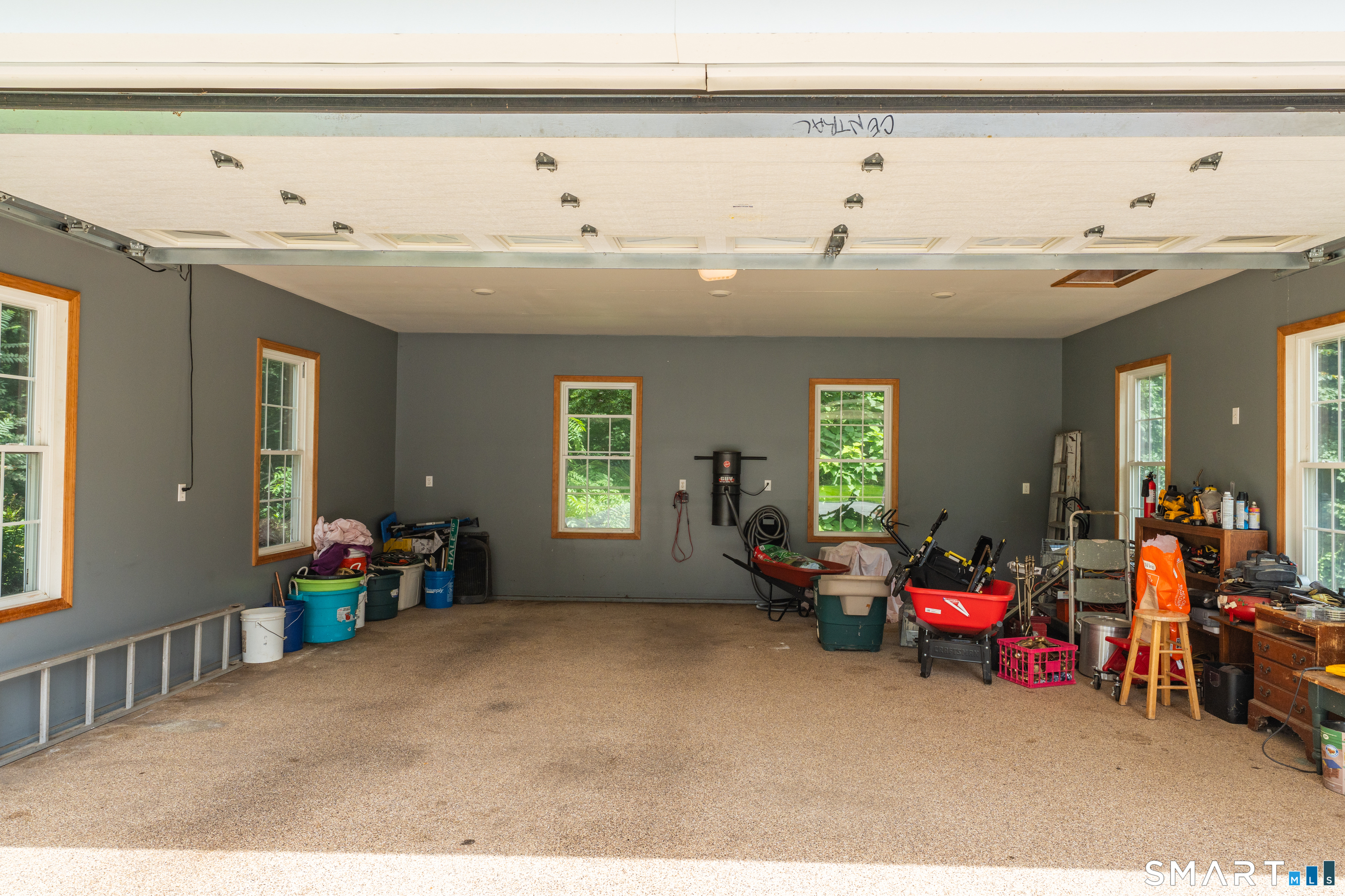 14 Oak Street Property Photo 38