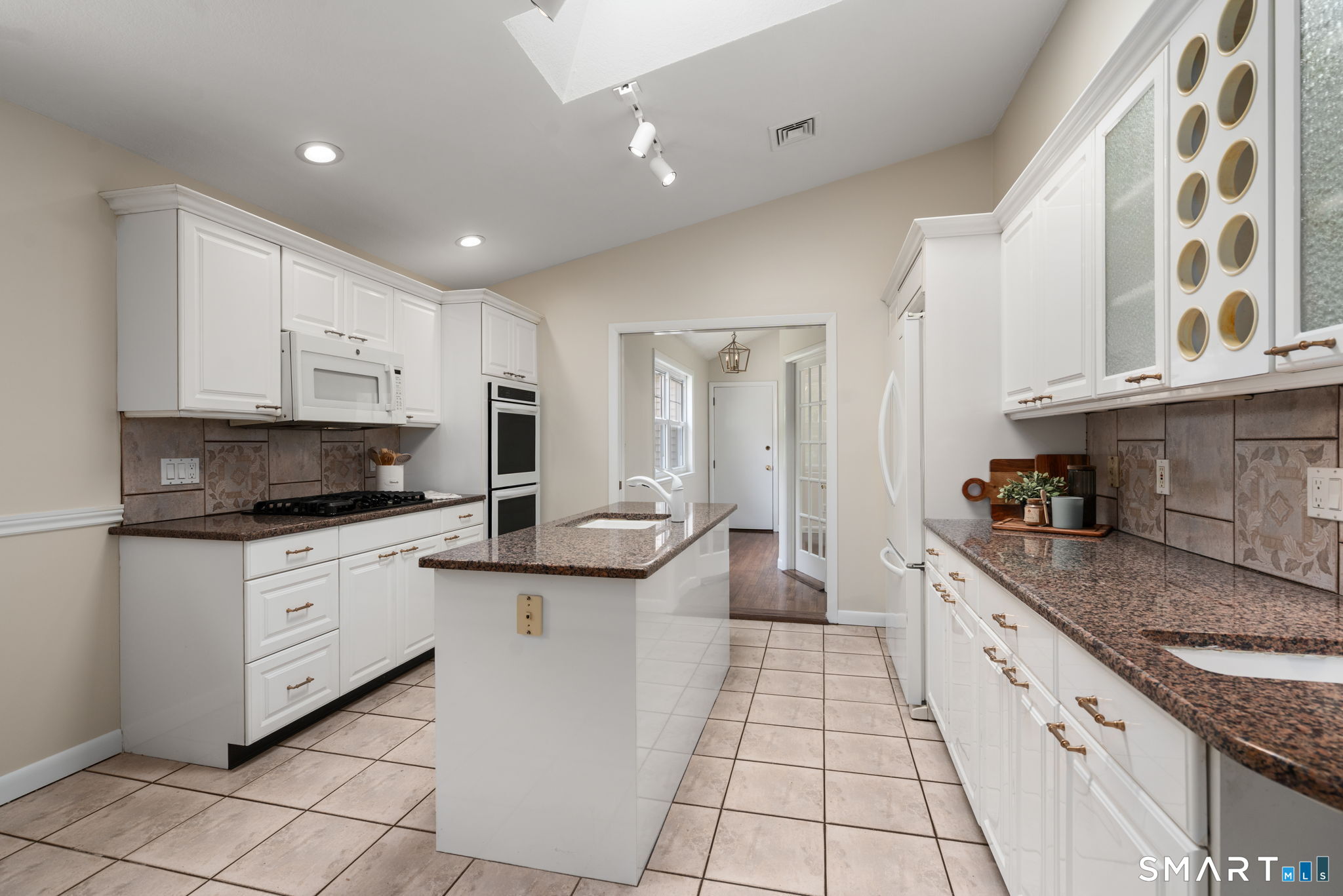 20 Prindiville Avenue Property Photo 13