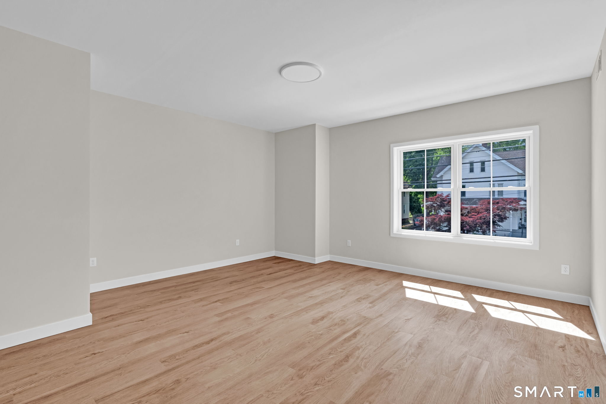 68 Whiting 1a Street Property Photo 5