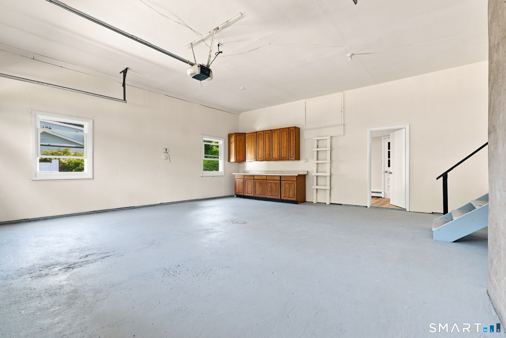 16 Ezra Street Property Photo 29