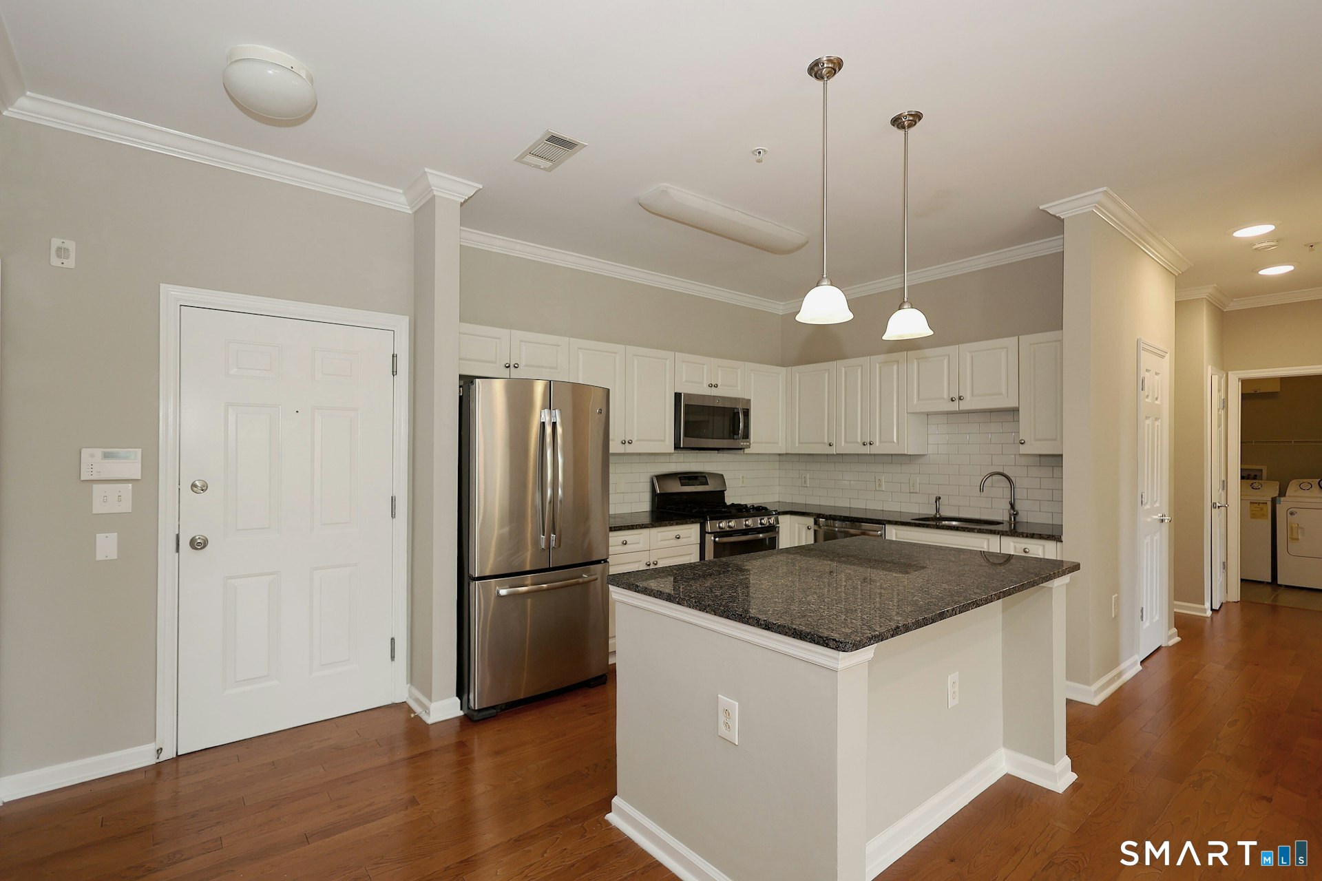 35 Broad West 107 Street Property Photo 6