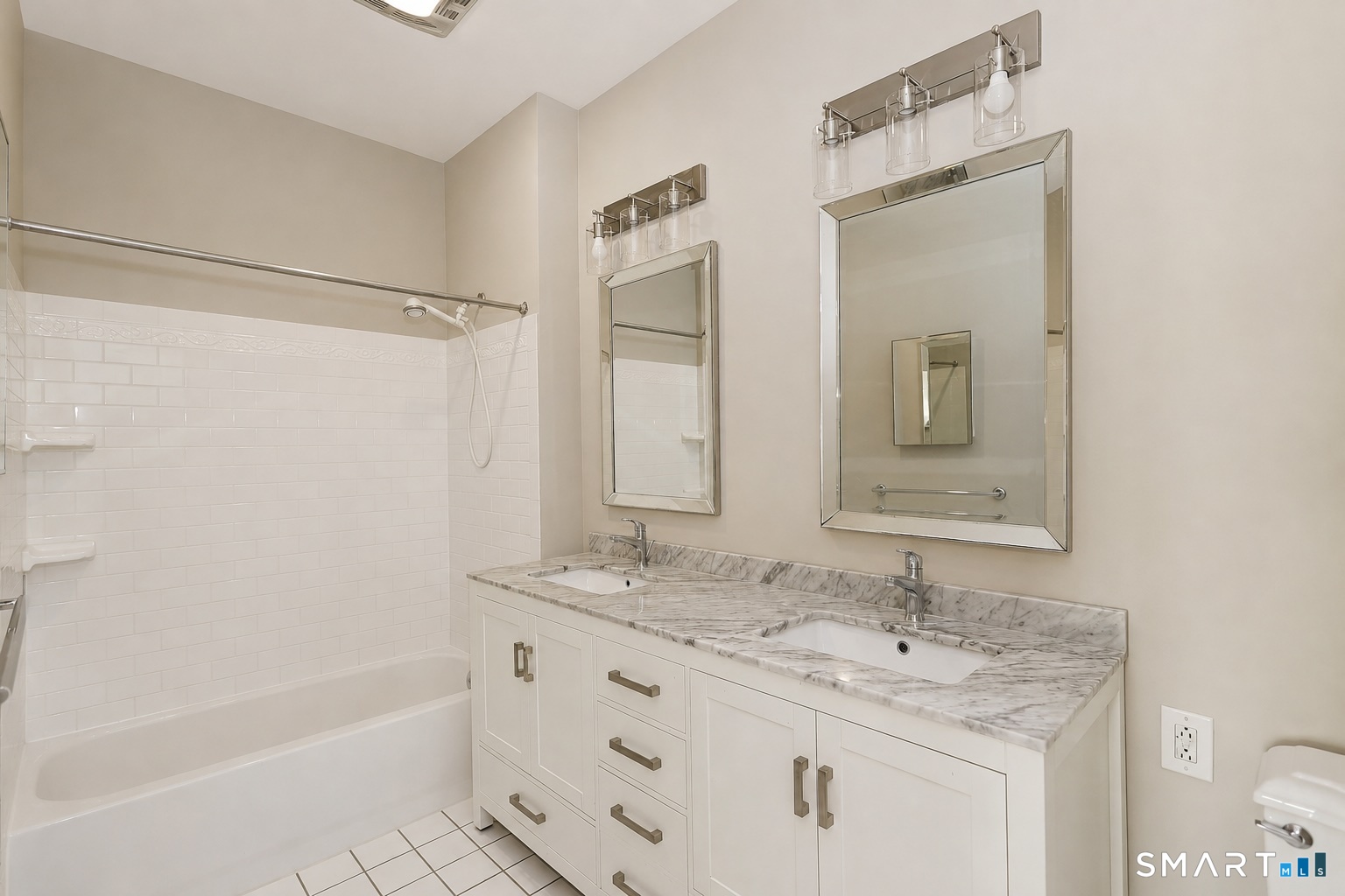 35 Broad West 107 Street Property Photo 9