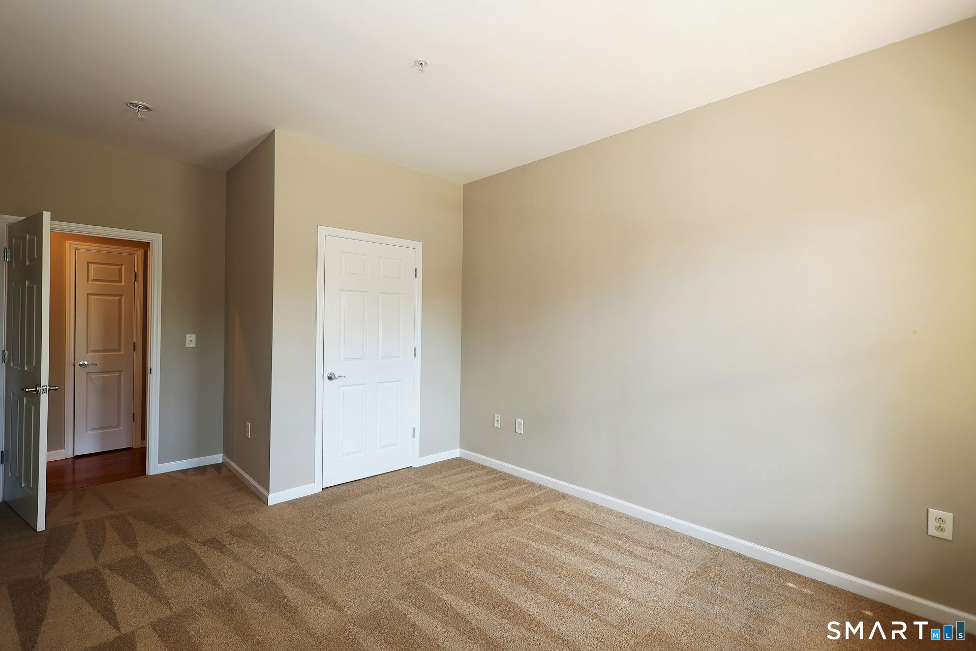 35 Broad West 107 Street Property Photo 40