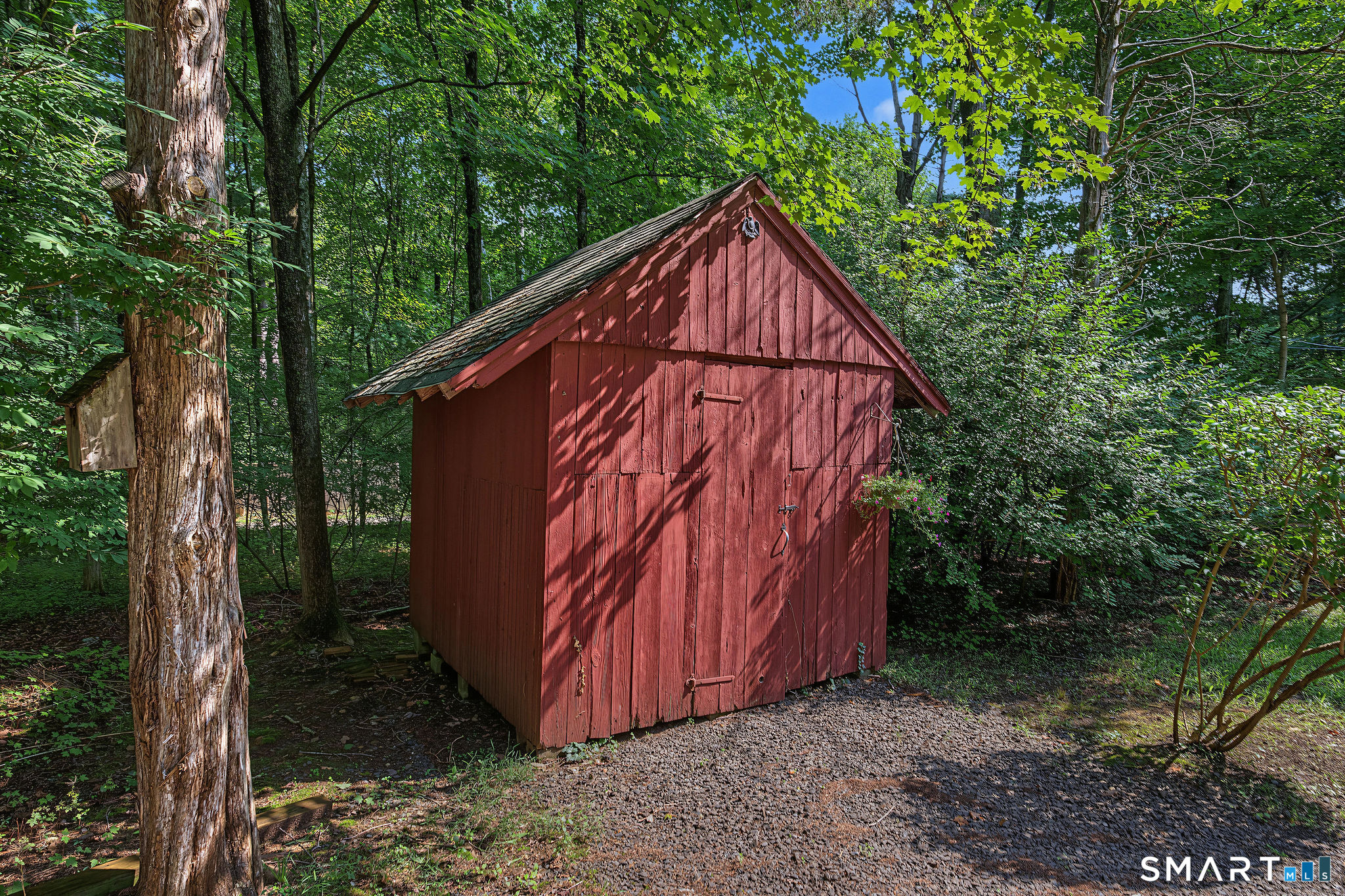 345 Nut Plains Road Property Photo 26