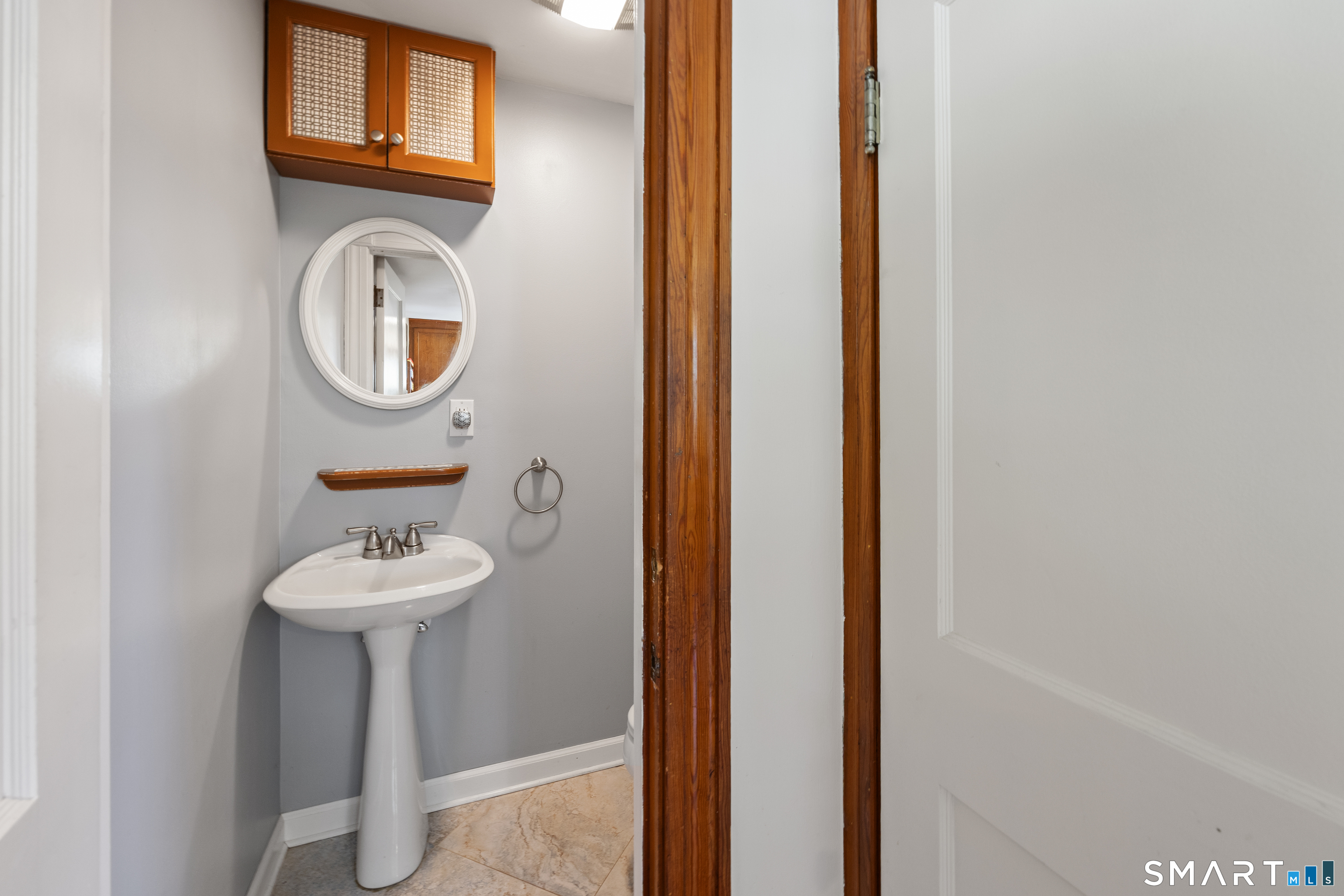 161 Upper State Street Property Photo 11
