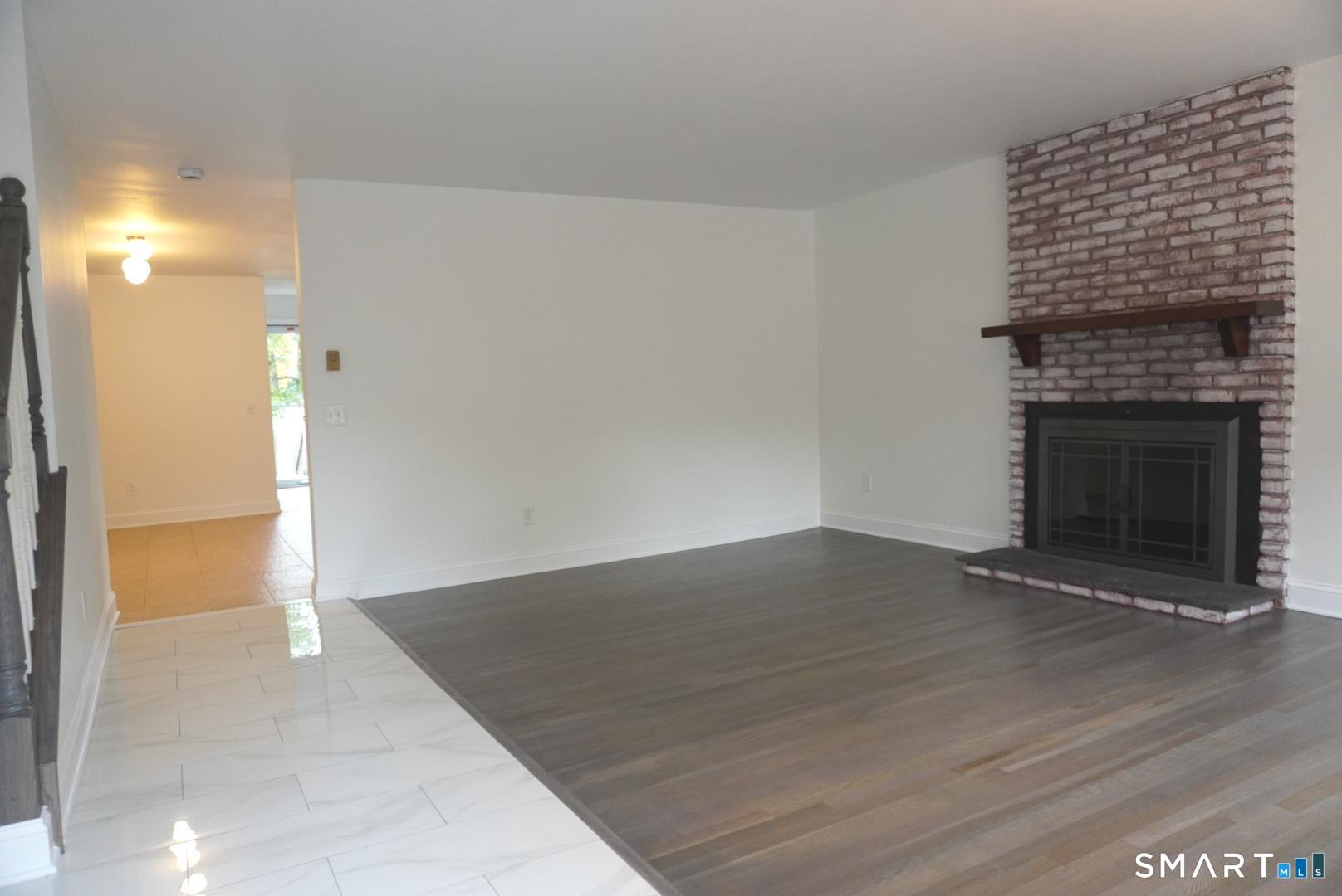 124 Harbor Drive Property Photo 5