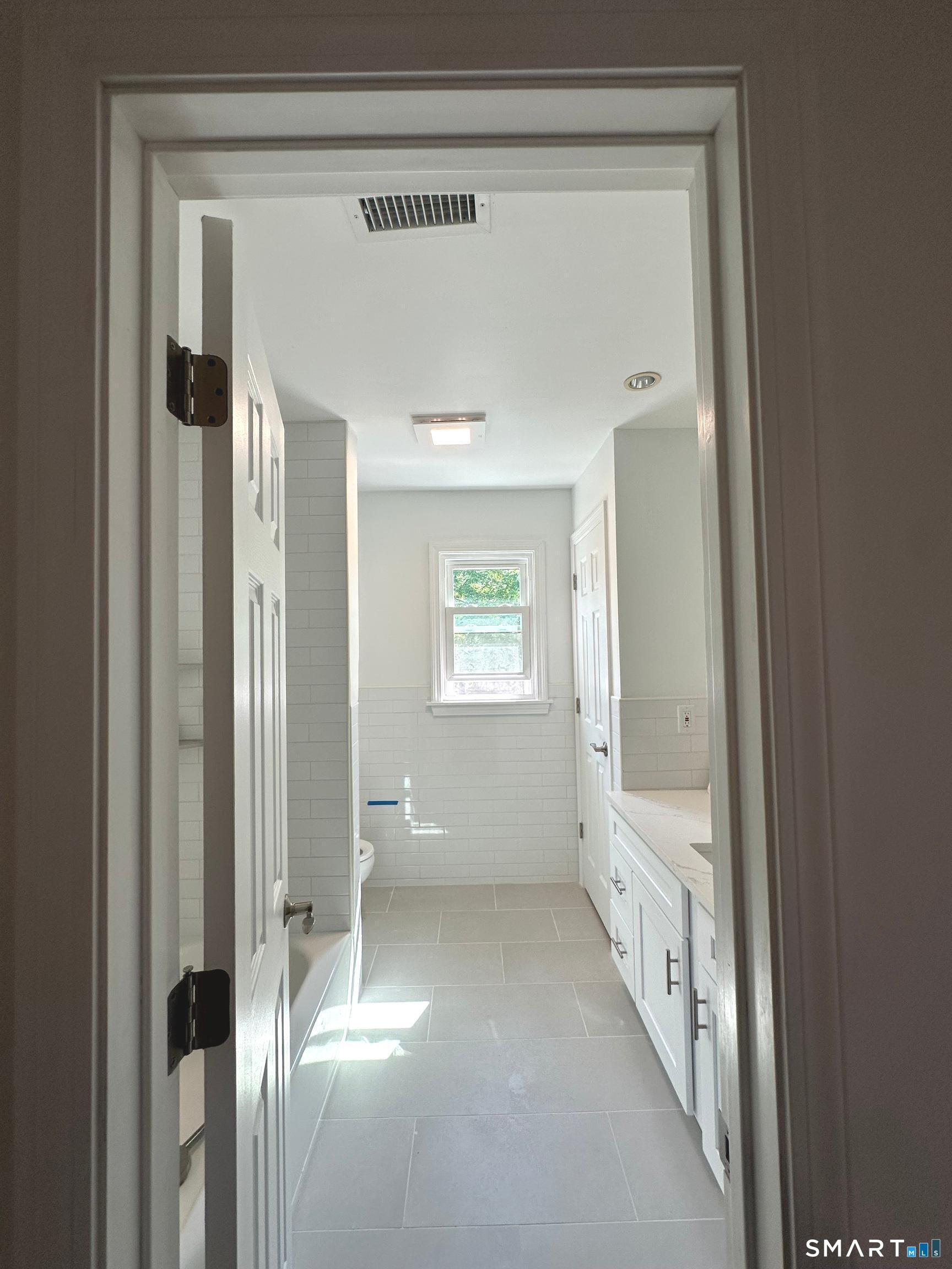 124 Harbor Drive Property Photo 23
