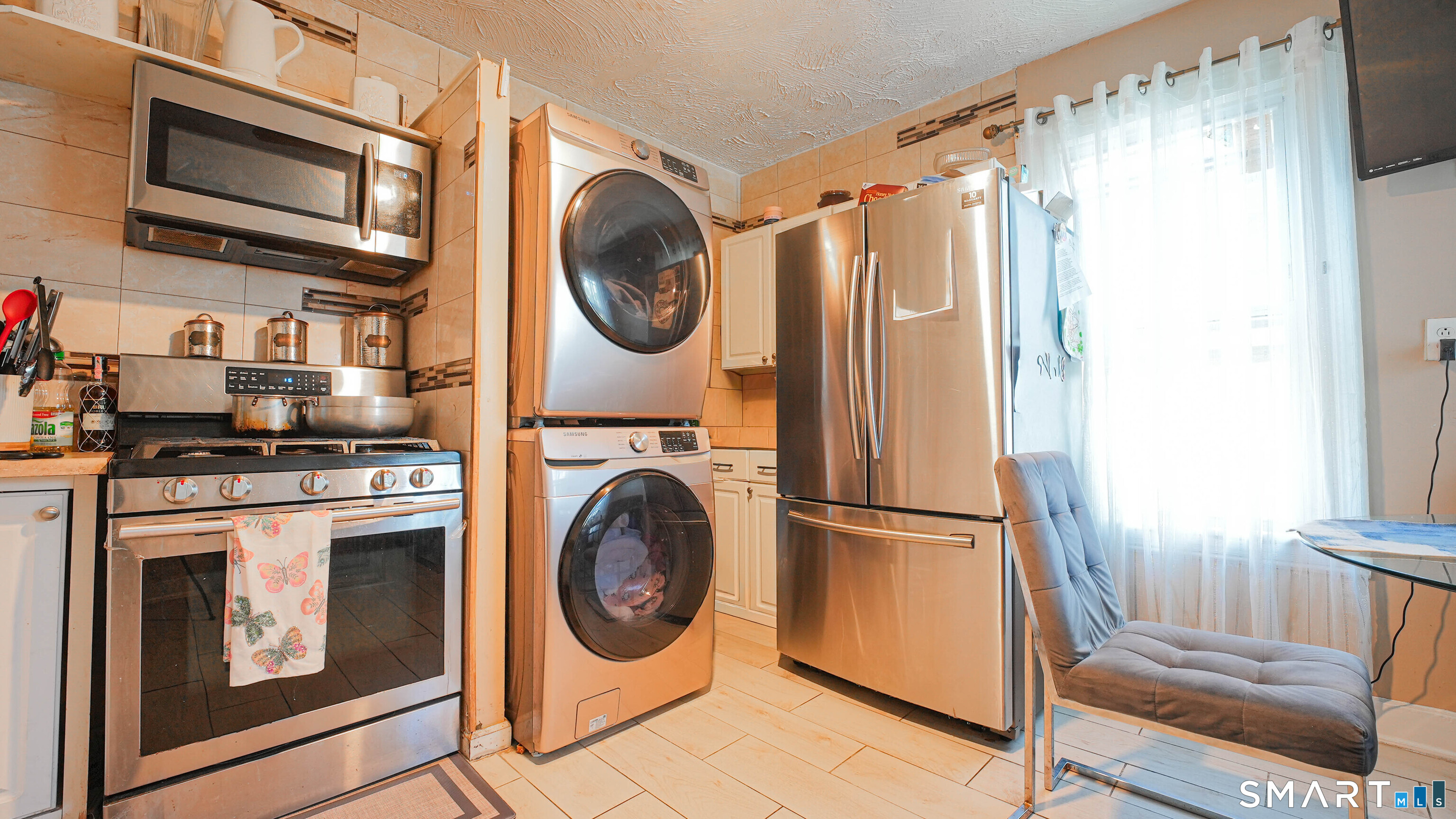 297 Laurel Avenue Property Photo 14