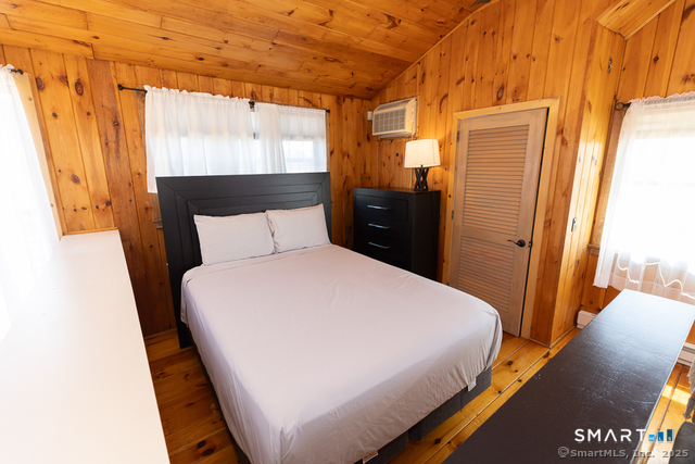 48b Swan Avenue Property Photo 14