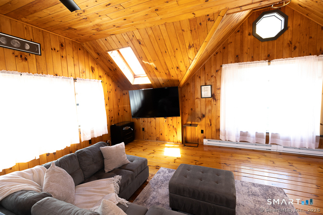 48b Swan Avenue Property Photo 18