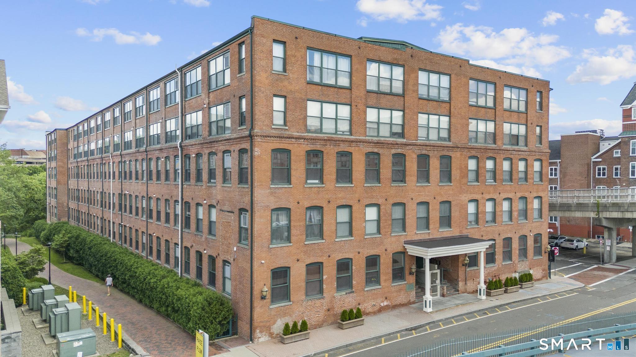 145 Canal 8 Street Property Photo 1