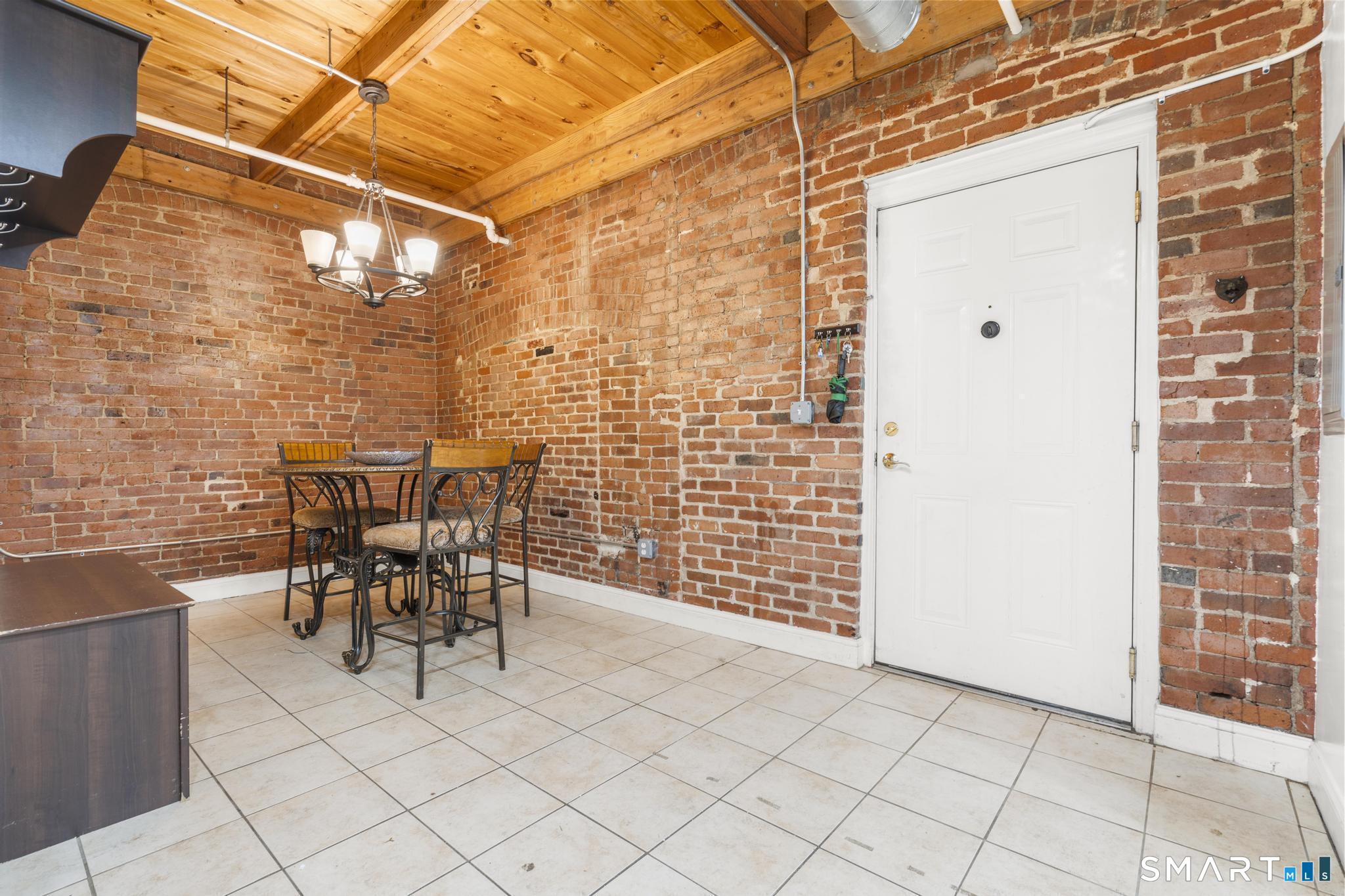 145 Canal 8 Street Property Photo 5