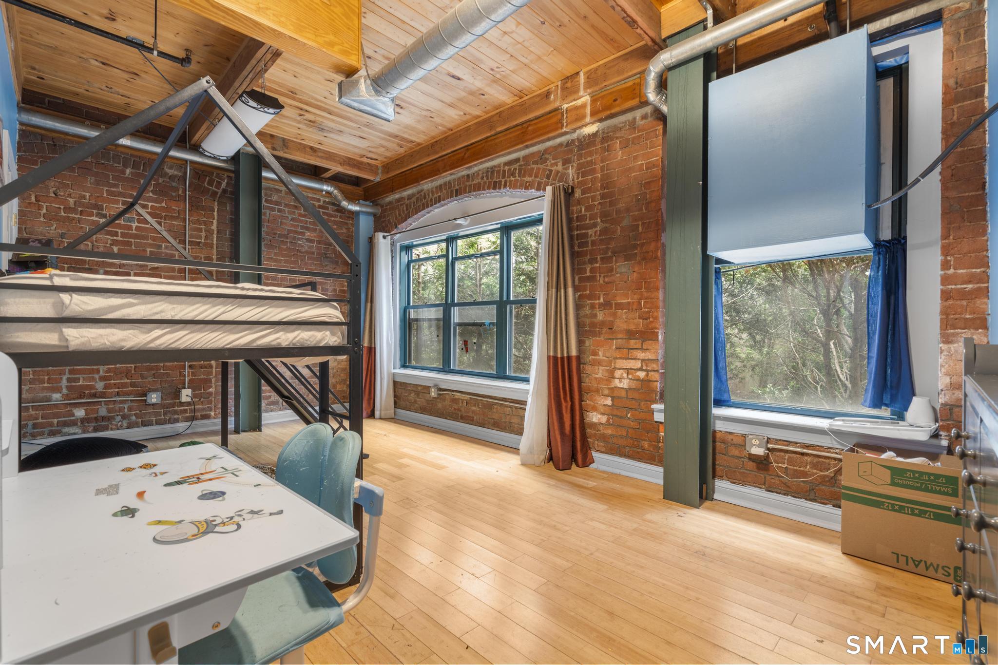 145 Canal 8 Street Property Photo 10