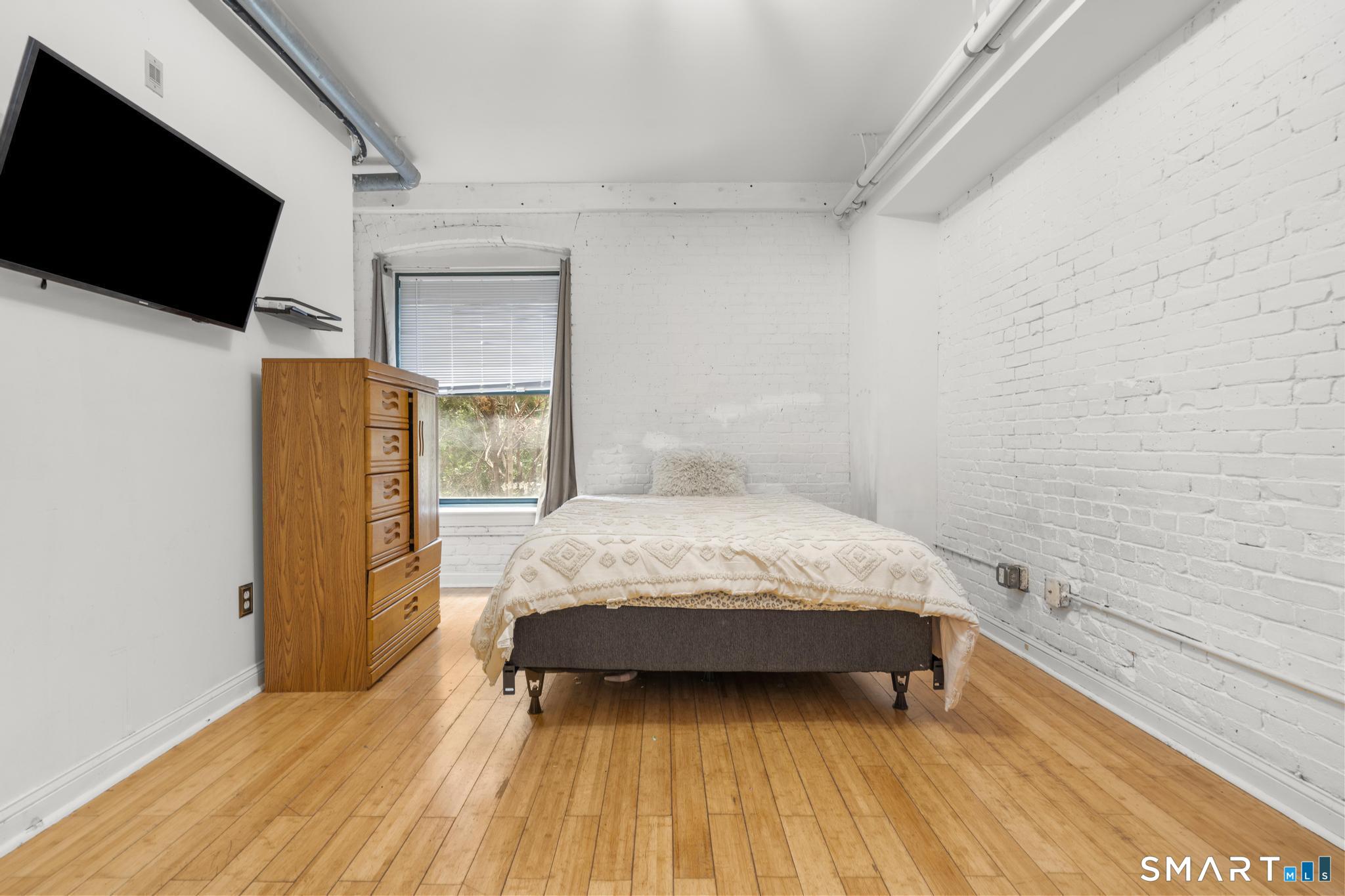 145 Canal 8 Street Property Photo 12
