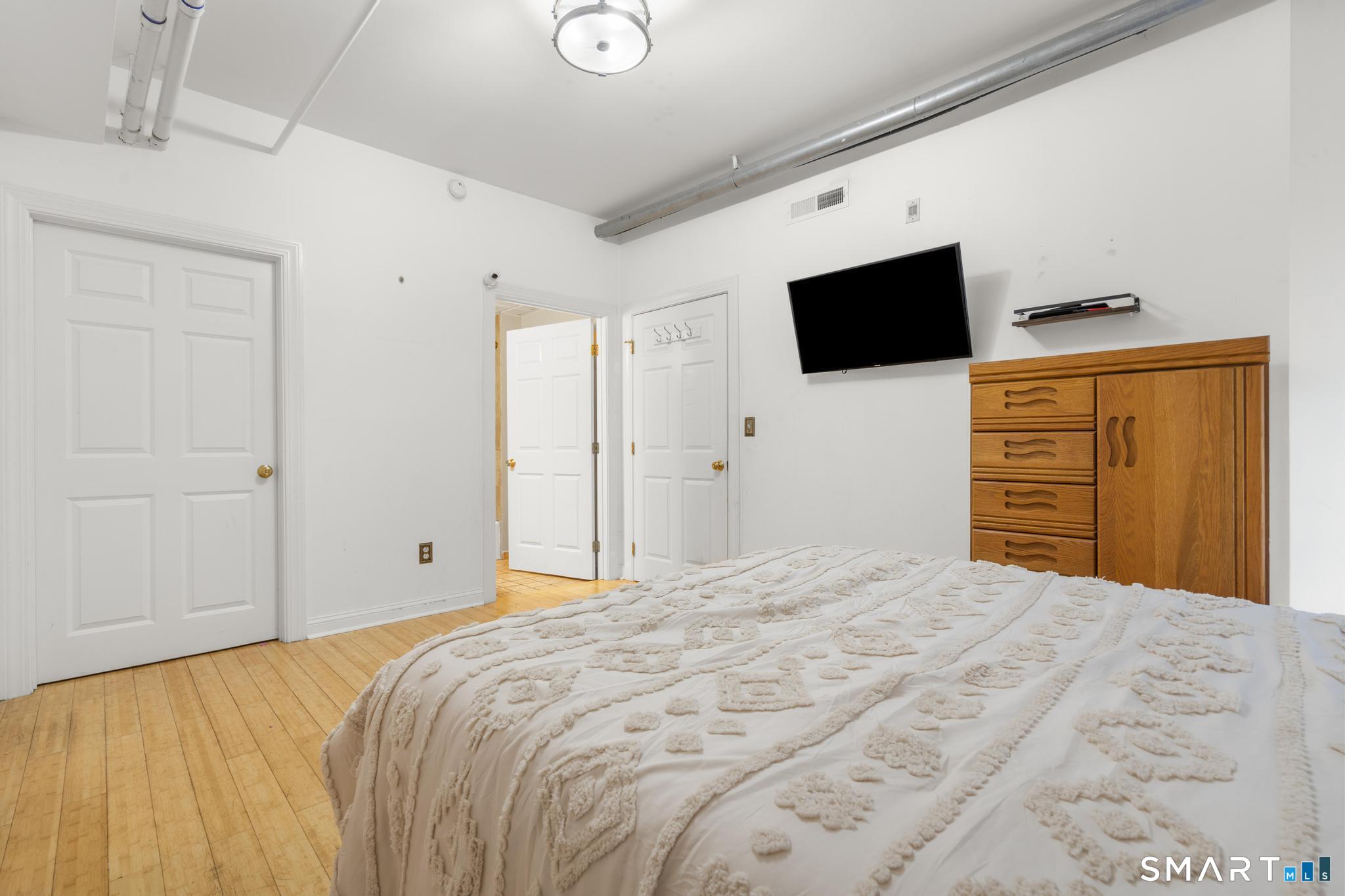 145 Canal 8 Street Property Photo 13
