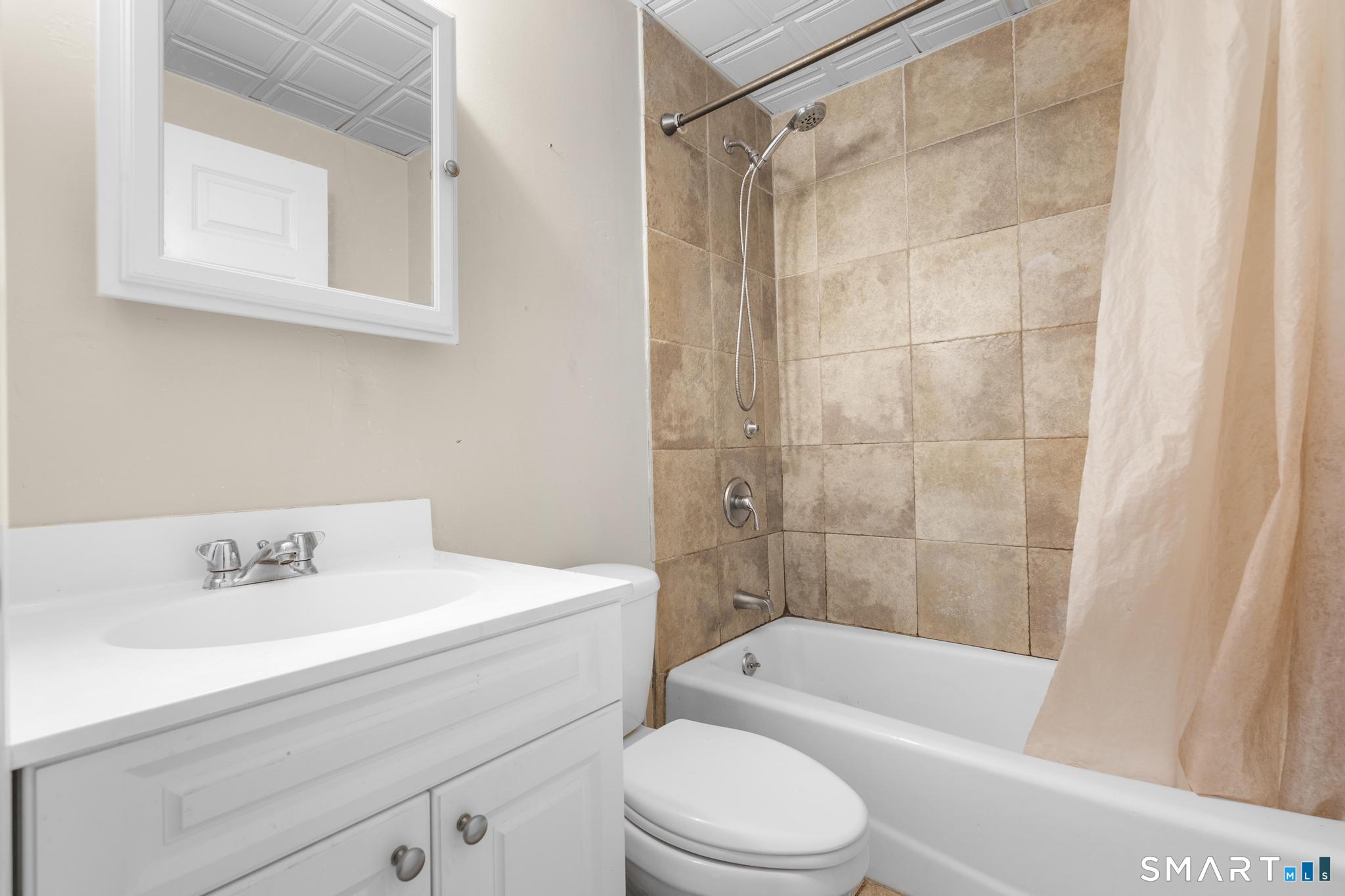 145 Canal 8 Street Property Photo 17
