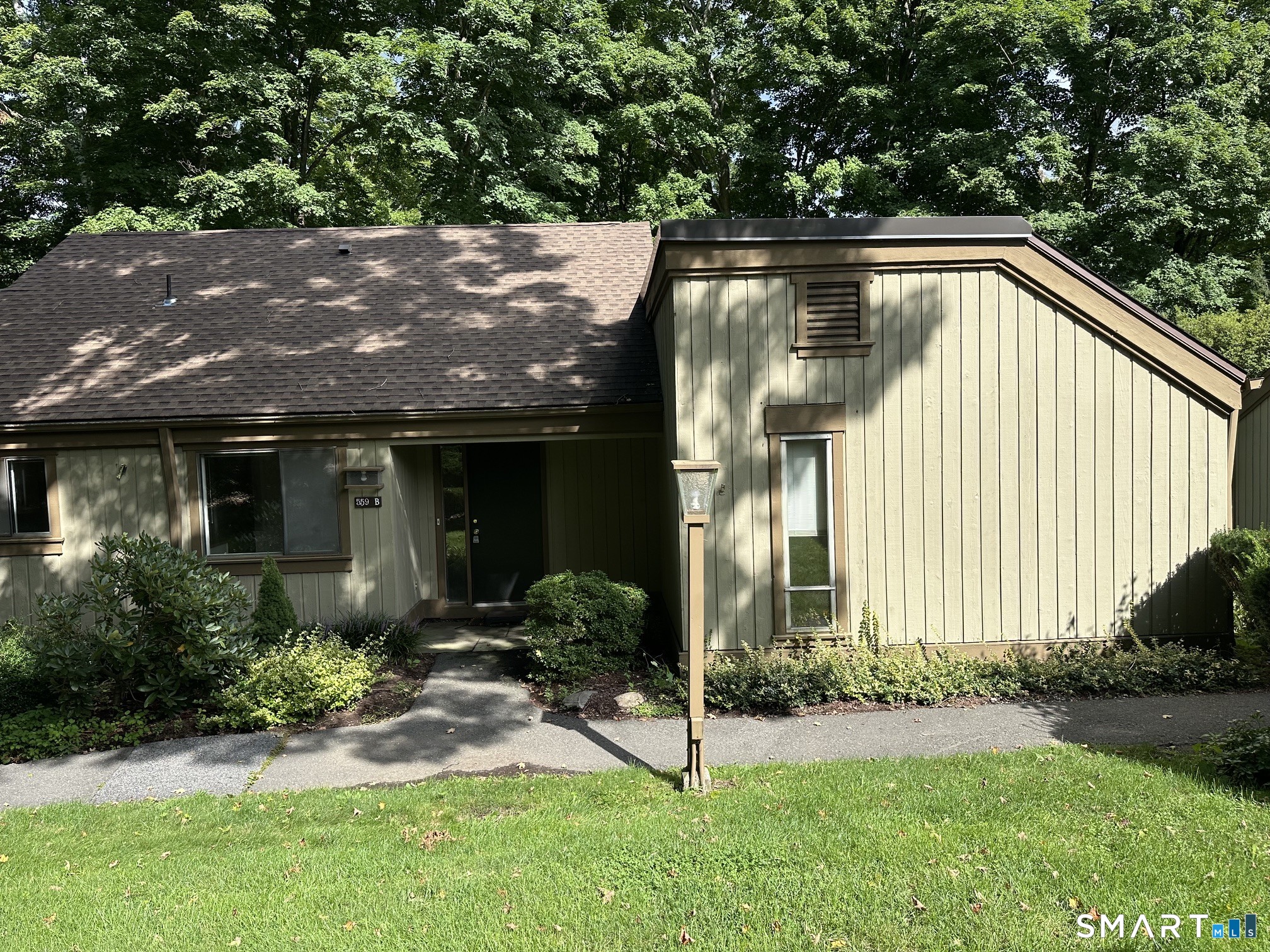 559 Heritage B Village Property Photo 13