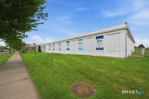 650 Franklin Avenue Property Photo 3