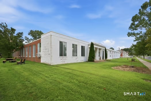 650 Franklin Avenue Property Photo 5