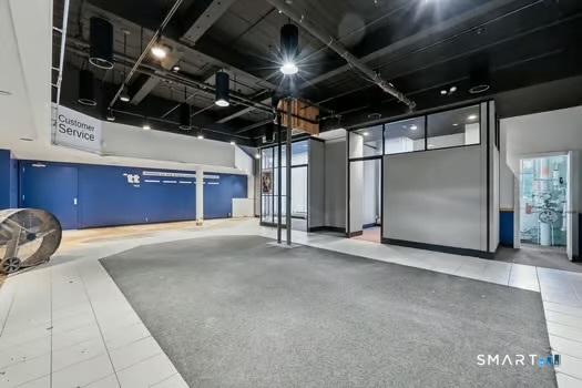 650 Franklin Avenue Property Photo 12