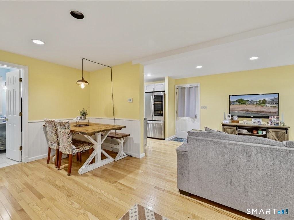 118-b Limewood Avenue Property Photo 15